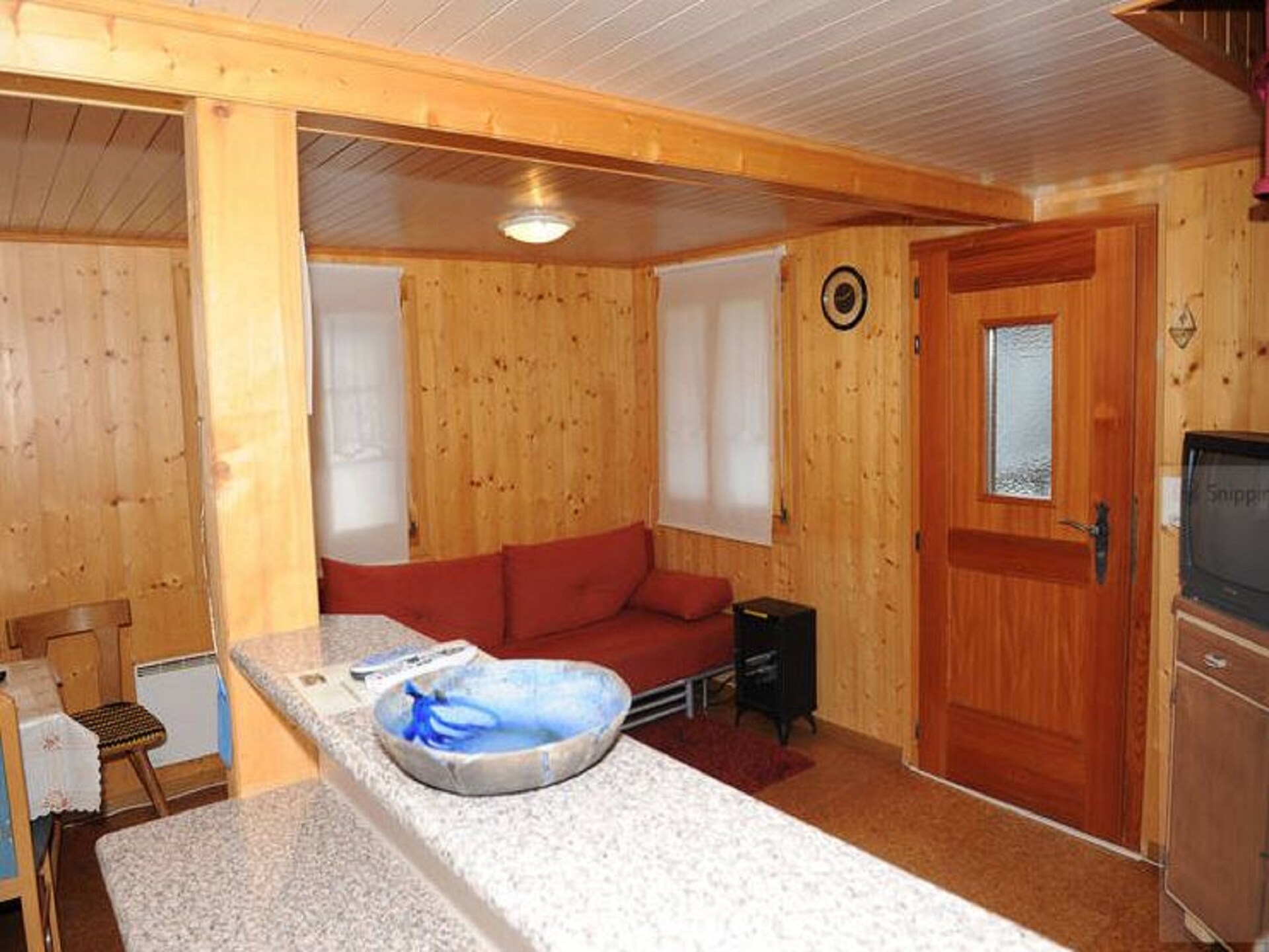 Rustiek houten chalet in Betten met panoramisch uitzicht op de Walliser bergen - foto 8