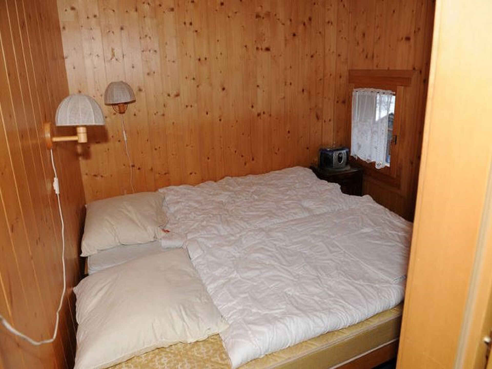 Rustiek houten chalet in Betten met panoramisch uitzicht op de Walliser bergen - foto 17