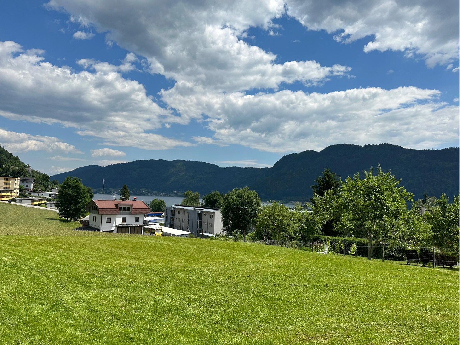 Appartement Sattendorf: 100m tot Ossiacher See, uitzicht op bergen - foto 11