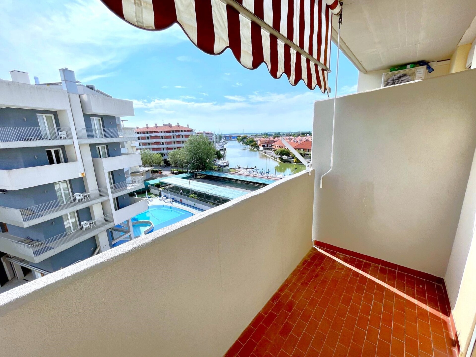 Aan het strand: Comfortabel appartement in Porto Santa Margherita · 4 pers. - foto 14