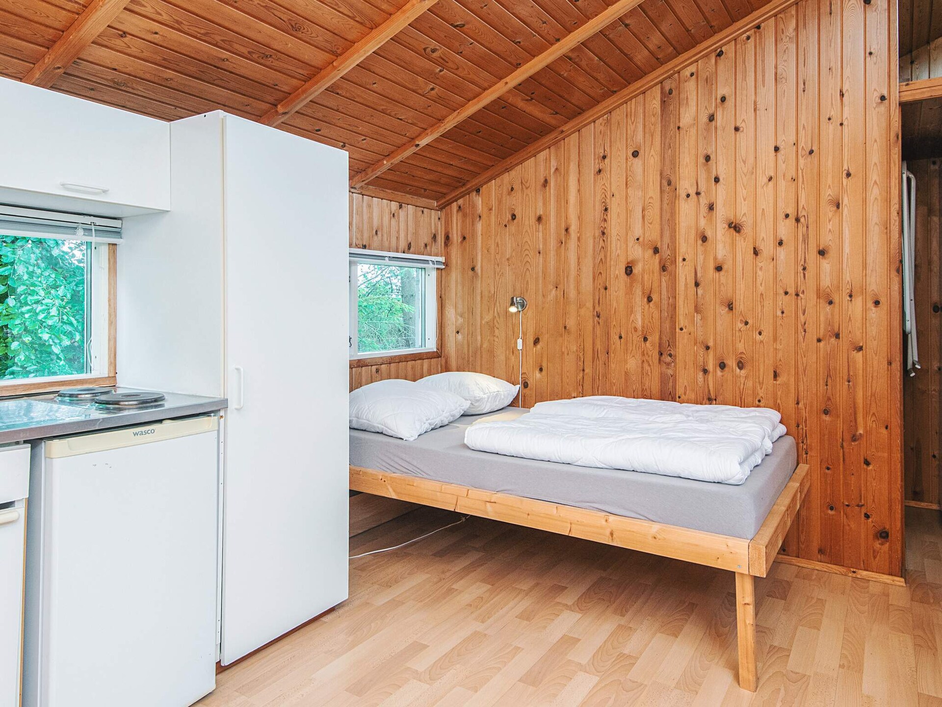 Knusse 4-persoons vakantiehut op Hampen Camping – vlakbij meer en bos - foto 12