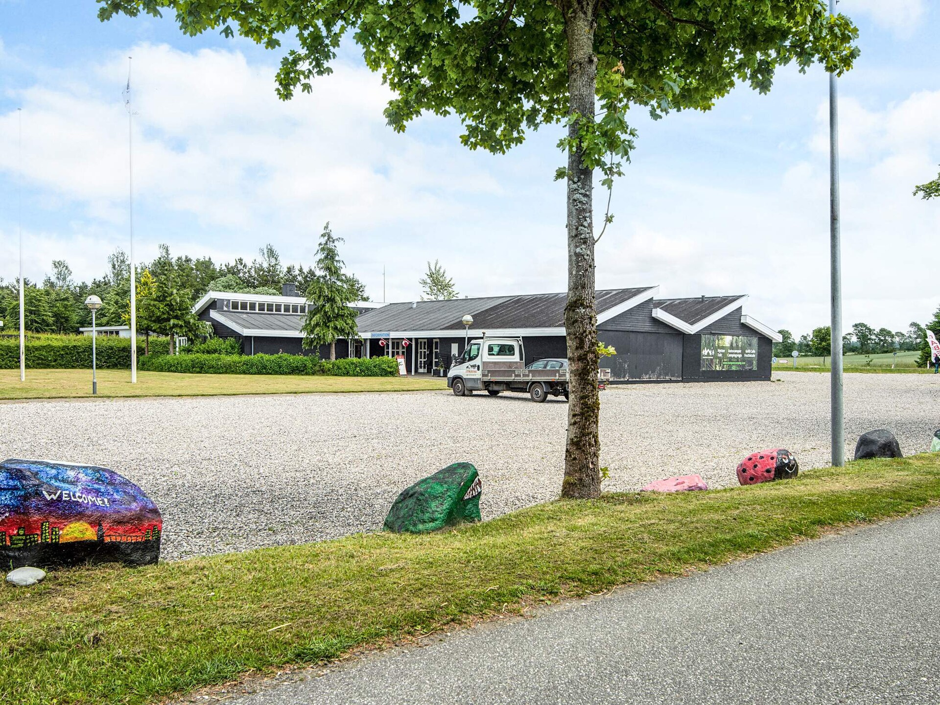 Knusse 4-persoons vakantiehut op Hampen Camping – vlakbij meer en bos - foto 10