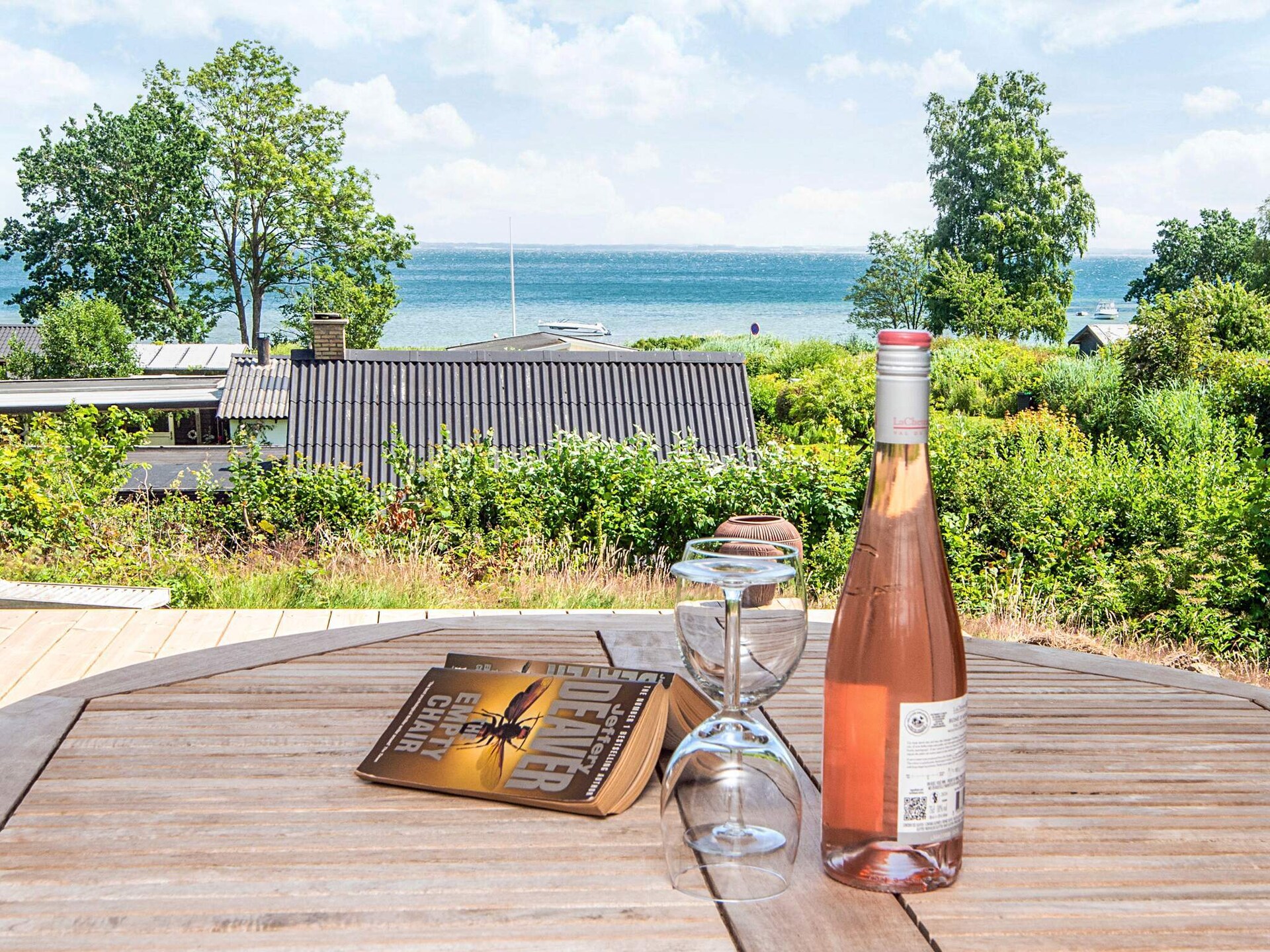 Charmant vakantiehuis met panoramisch uitzicht op de Diernæs-bocht, op 100 meter van het strand - foto 3