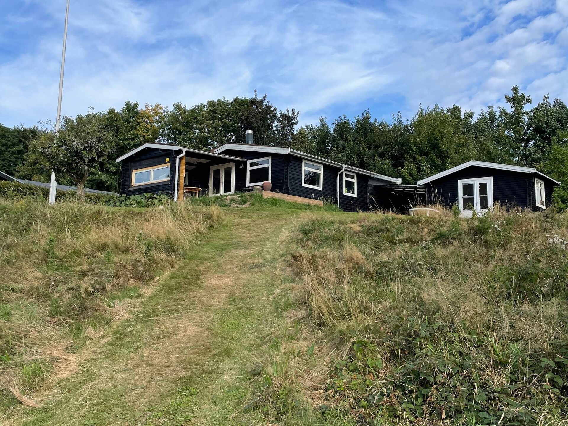 Charmant vakantiehuis met panoramisch uitzicht op de Diernæs-bocht, op 100 meter van het strand - foto 2