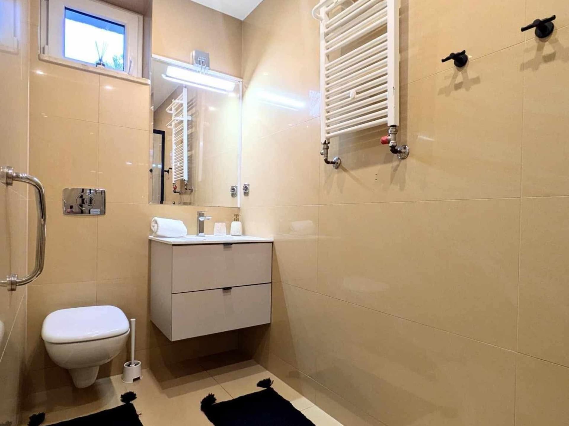 Op 650 m van zee: ruim appartement met wellness in centrum Kolobrzeg - foto 18