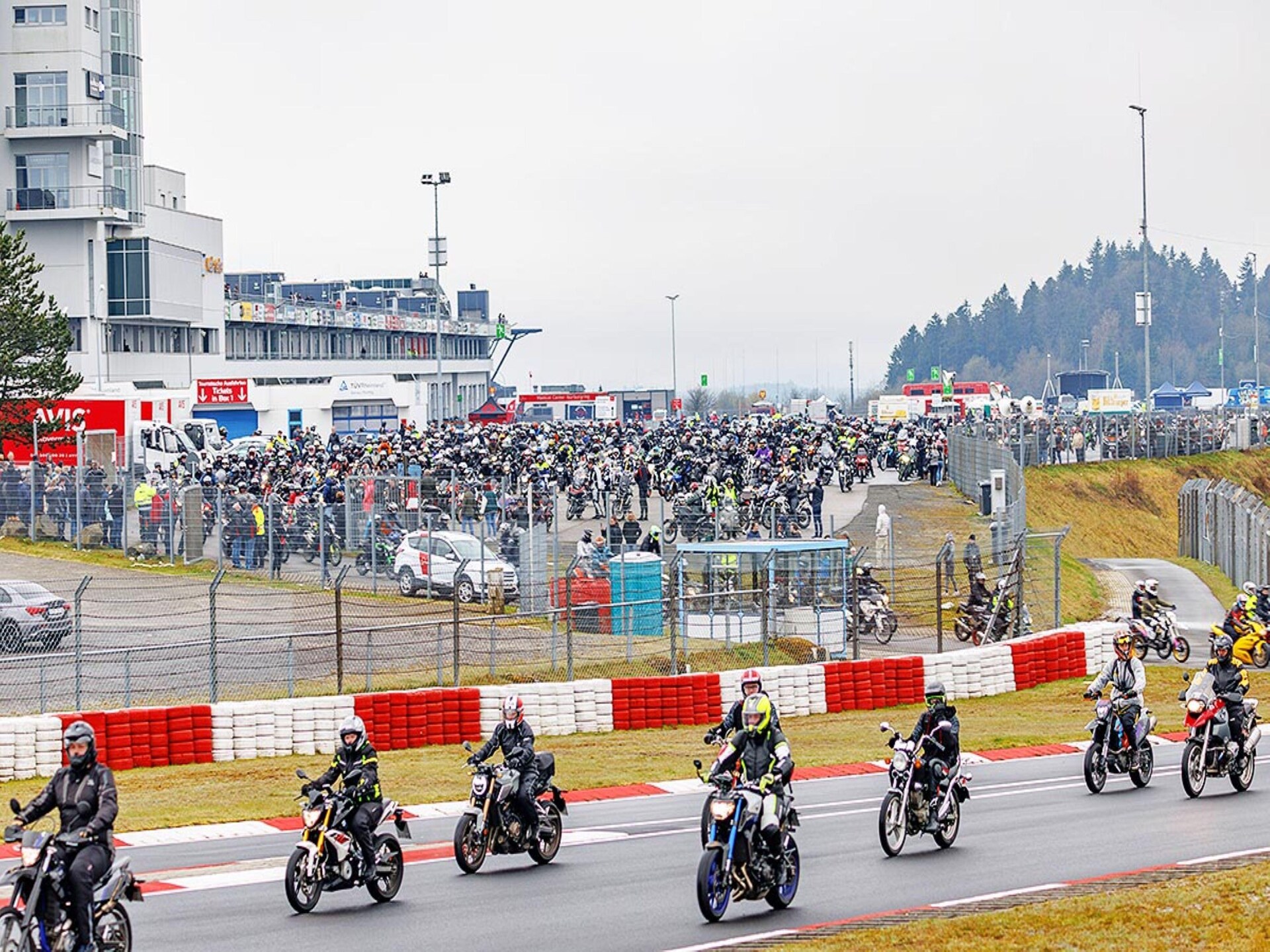 Modern appartement aan de Nordschleife in Adenau - foto 19