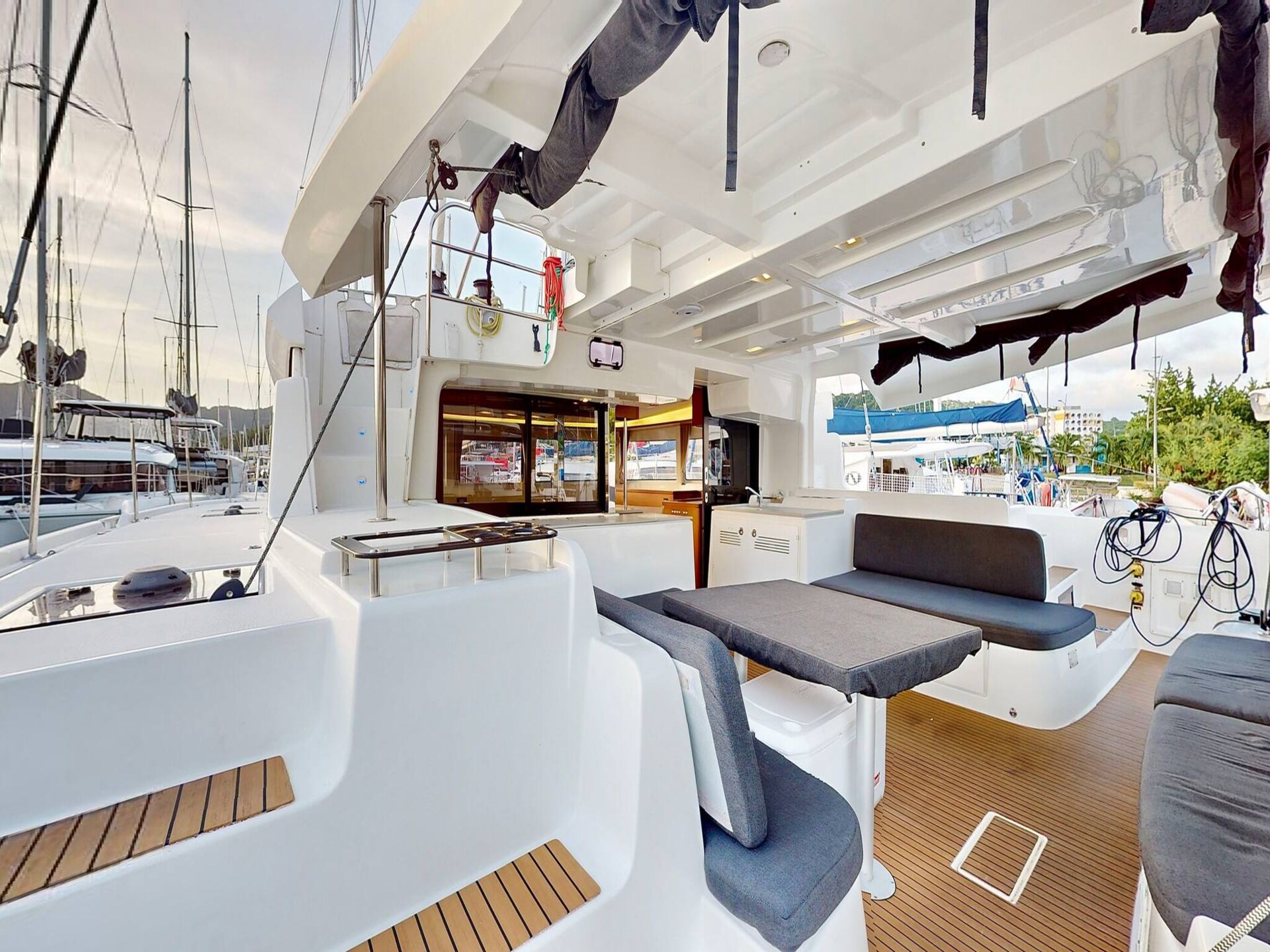 Luxe Catamaran met Skipper & Kok – Zorgeloos Cruisen in de Cariben - foto 13