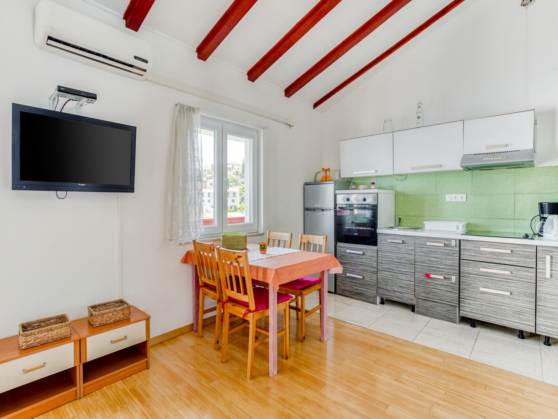 Appartement Anja: Uitzicht op de Baai van Stomorska voor 6 personen - foto 17