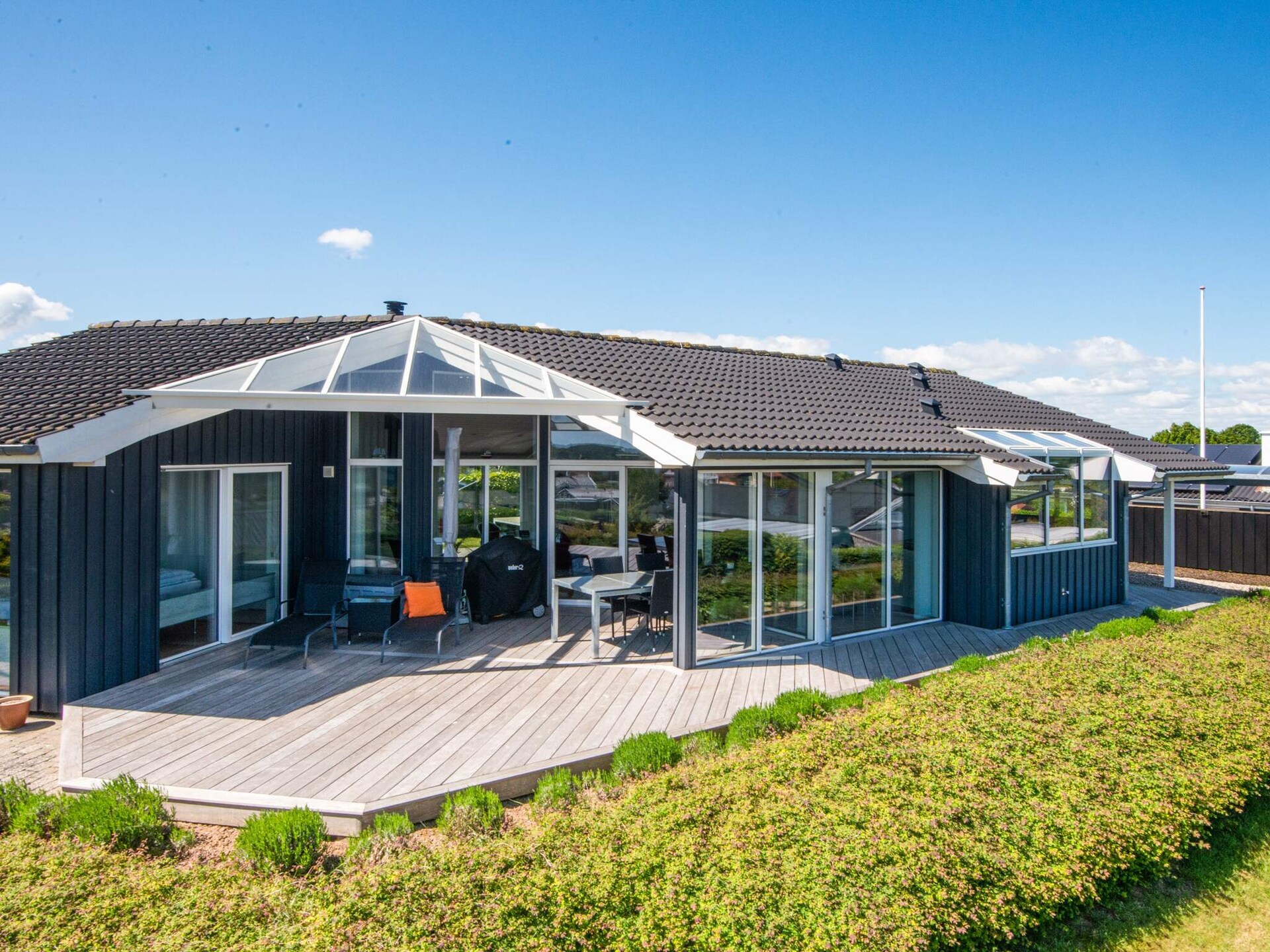 Panoramavakantiehuis bij Hejlsminde Strand, 300m van zee met sauna - foto 2