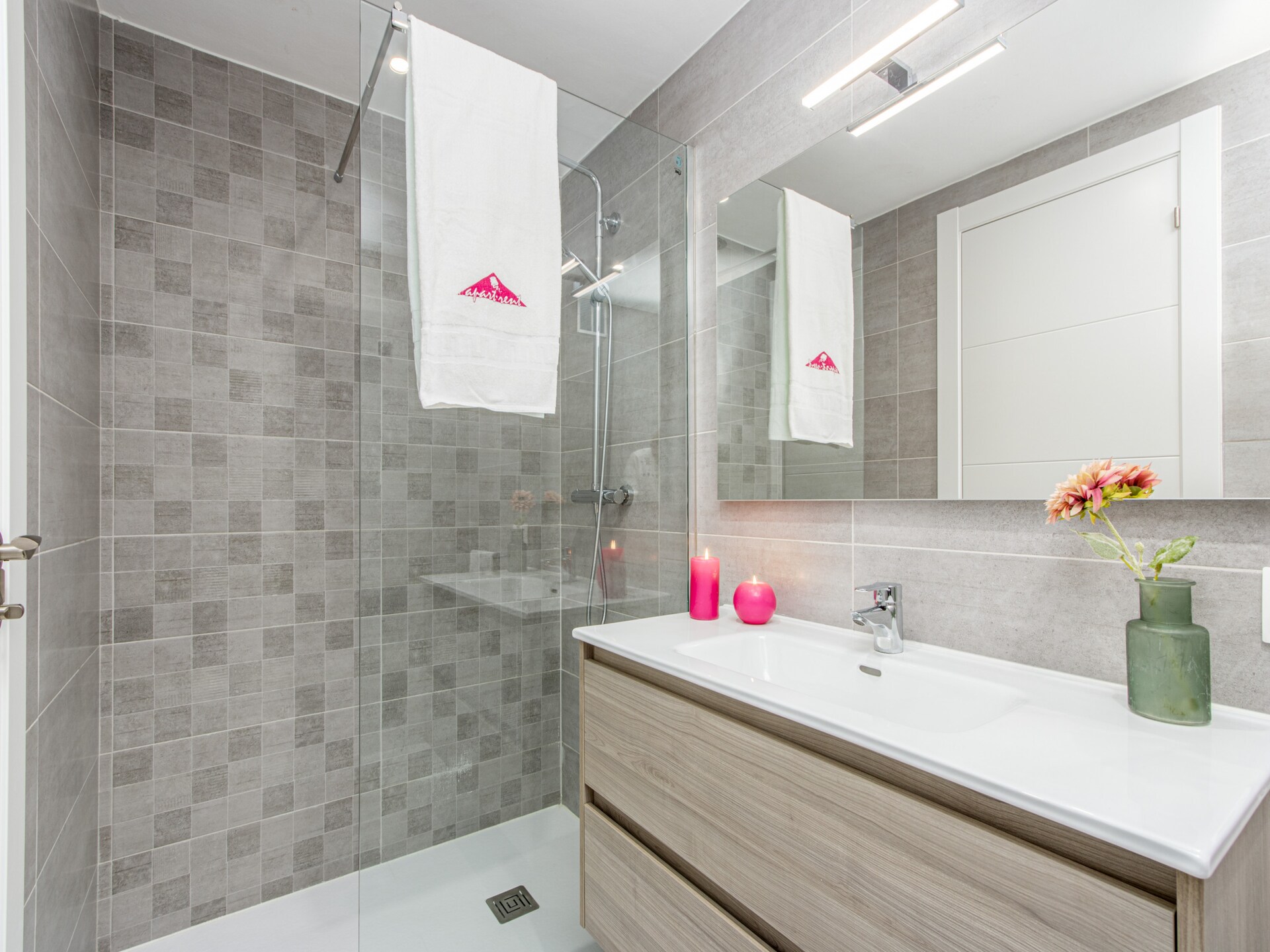 Modern golfappartement in Empuriabrava met 3 slaapkamers op 50m van het strand - foto 22