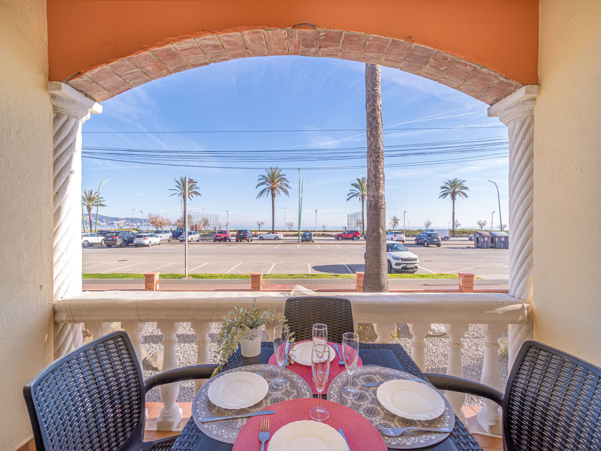 Sfeervol appartement op 50 meter van het strand in Empuriabrava - foto 31