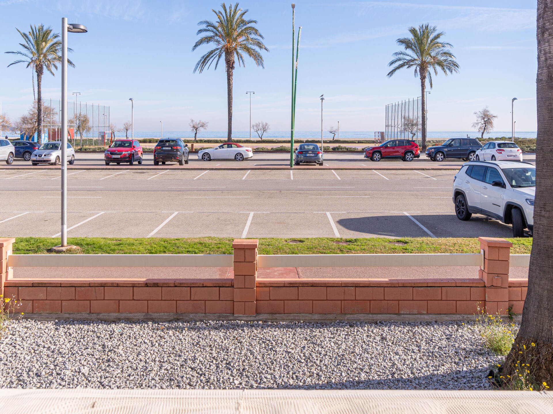 Sfeervol appartement op 50 meter van het strand in Empuriabrava - foto 25