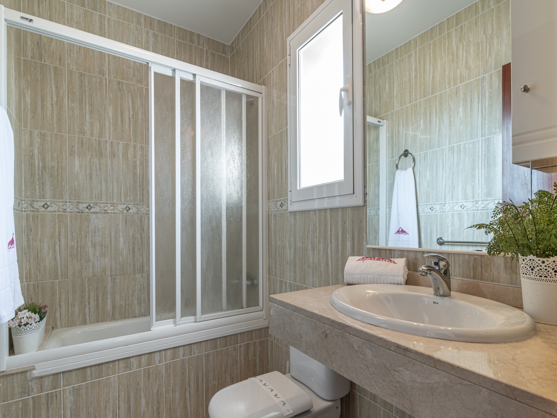 Villa aan de golfbaan met privézwembad in Empuriabrava - foto 26