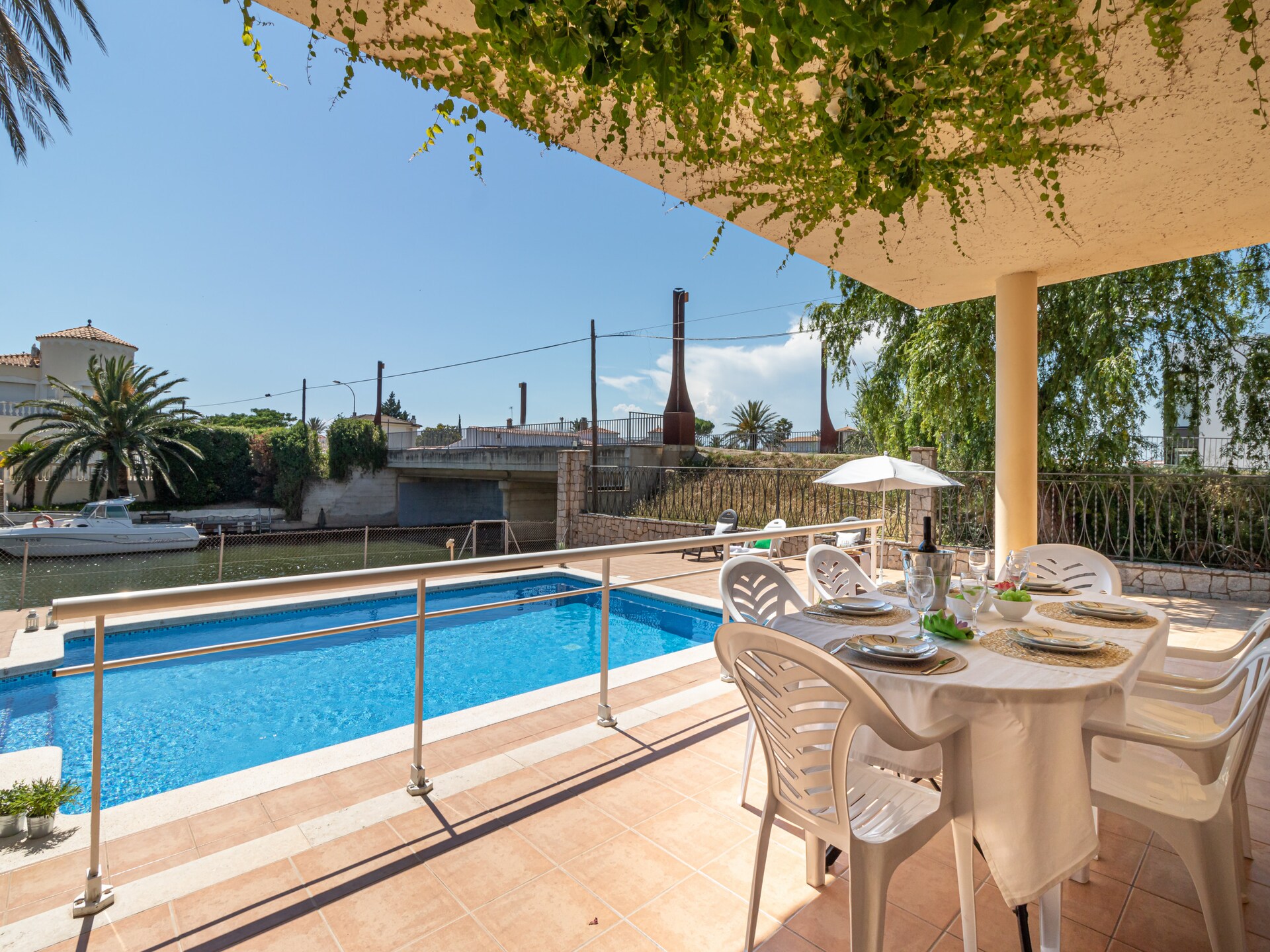 Villa aan de golfbaan met privézwembad in Empuriabrava - foto 41