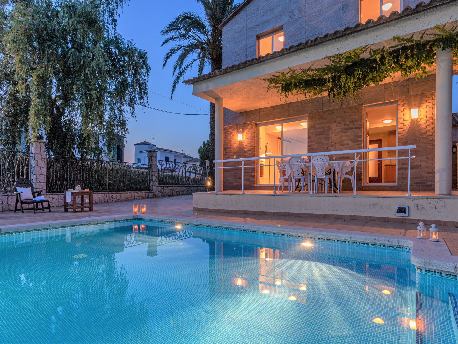Villa aan de golfbaan met privézwembad in Empuriabrava - foto 7