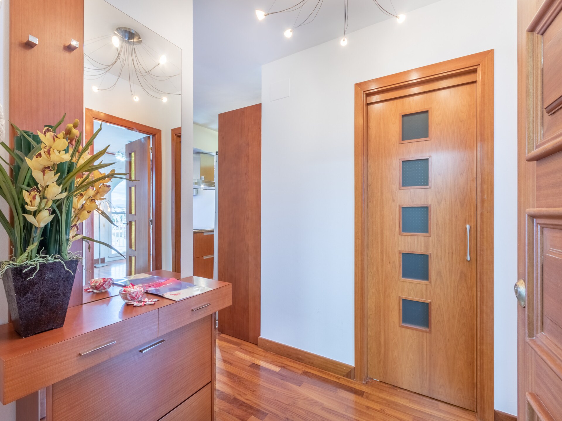 Licht appartement op de 5e verdieping met zeezicht en golflocatie - foto 14