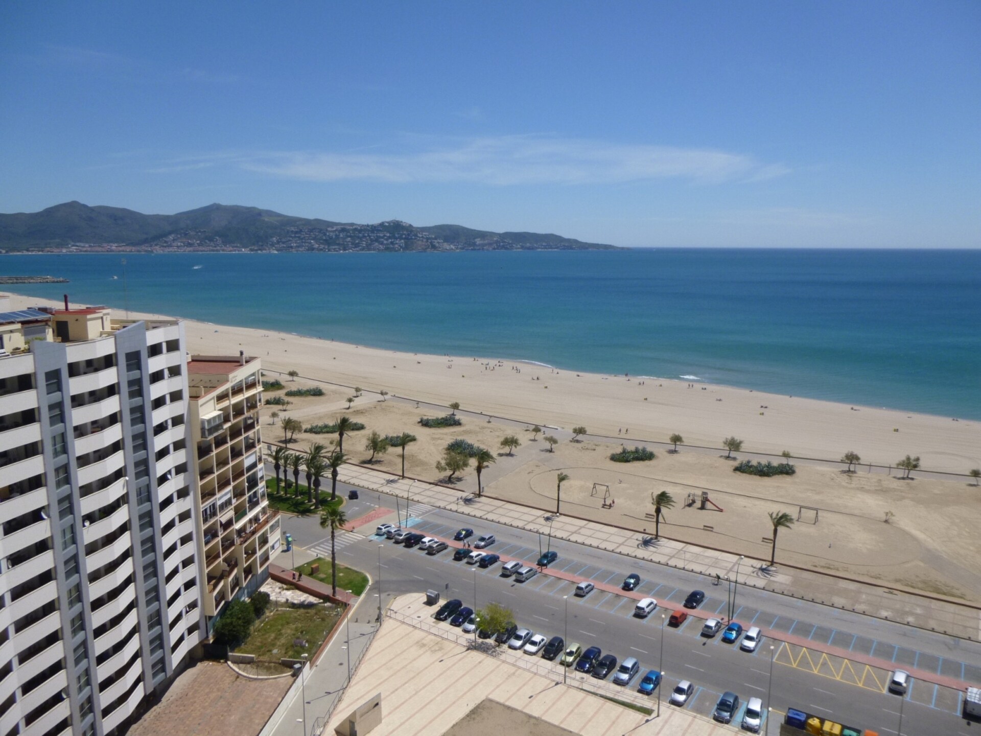 Sfeervol appartement aan de golfbaan, 50 meter van het strand in Empuriabrava - foto 21