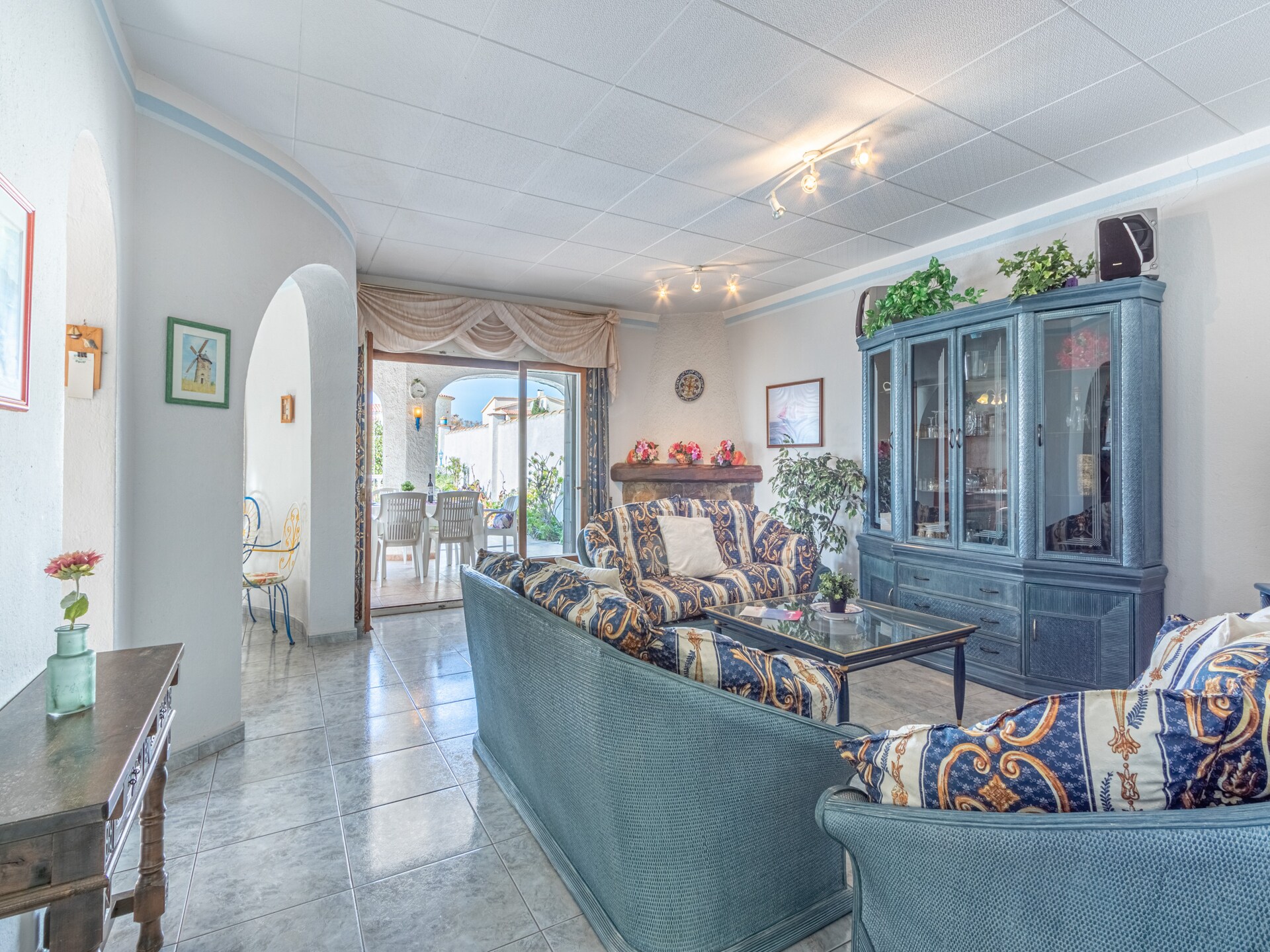 Stijlvolle villa aan de golfbaan in Empuriabrava, 2 km van strand - foto 7