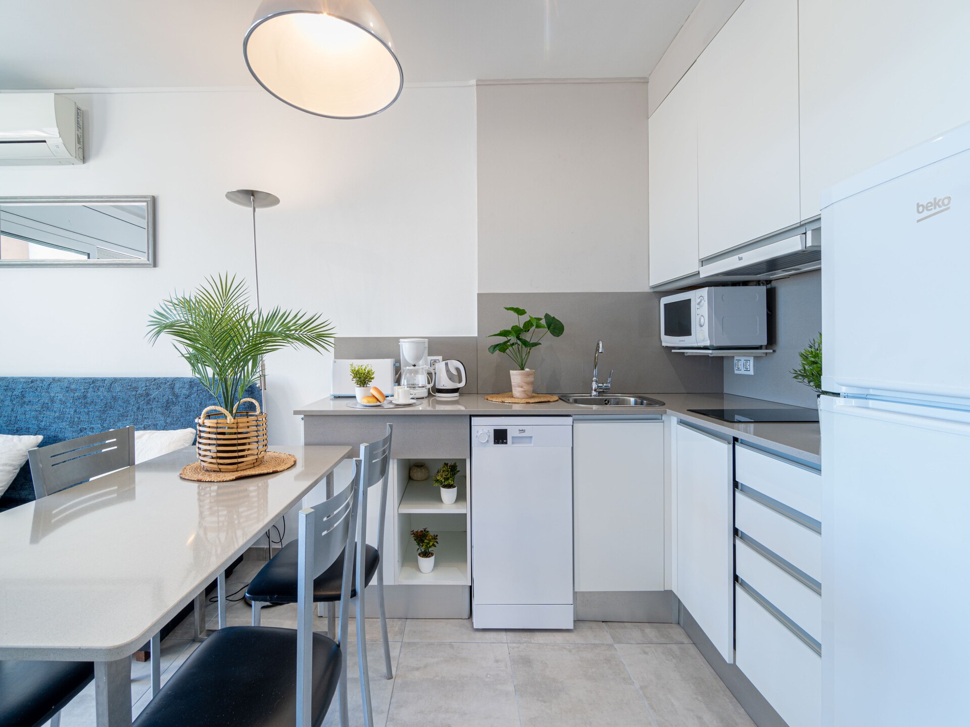 Modern appartement met zeezicht en terras, 50m van strand Empuriabrava - foto 9