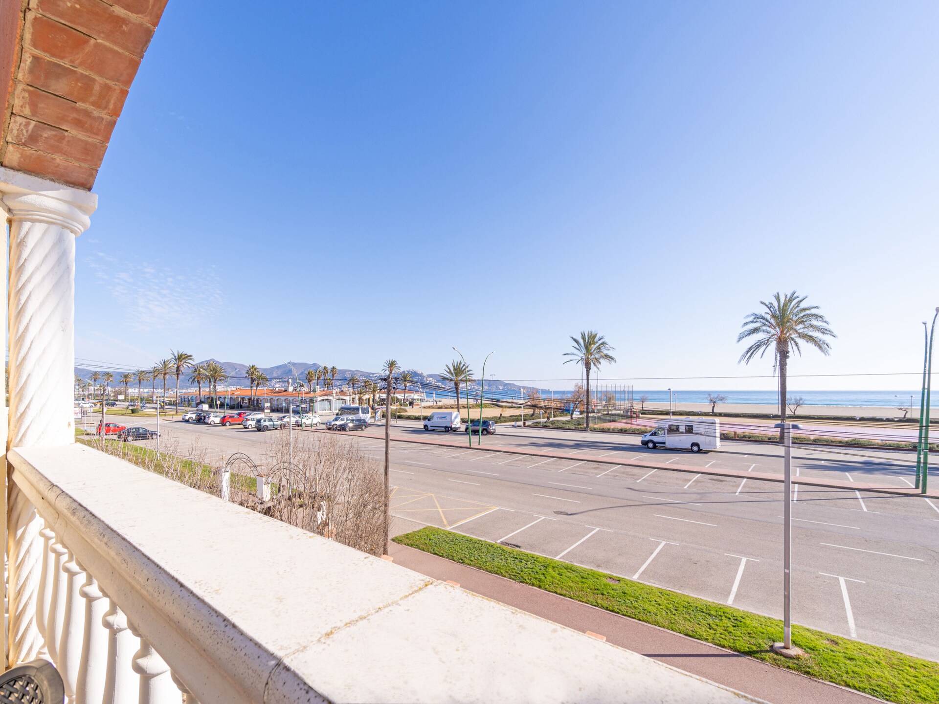 Modern appartement met zeezicht en terras, 50m van strand Empuriabrava - foto 30