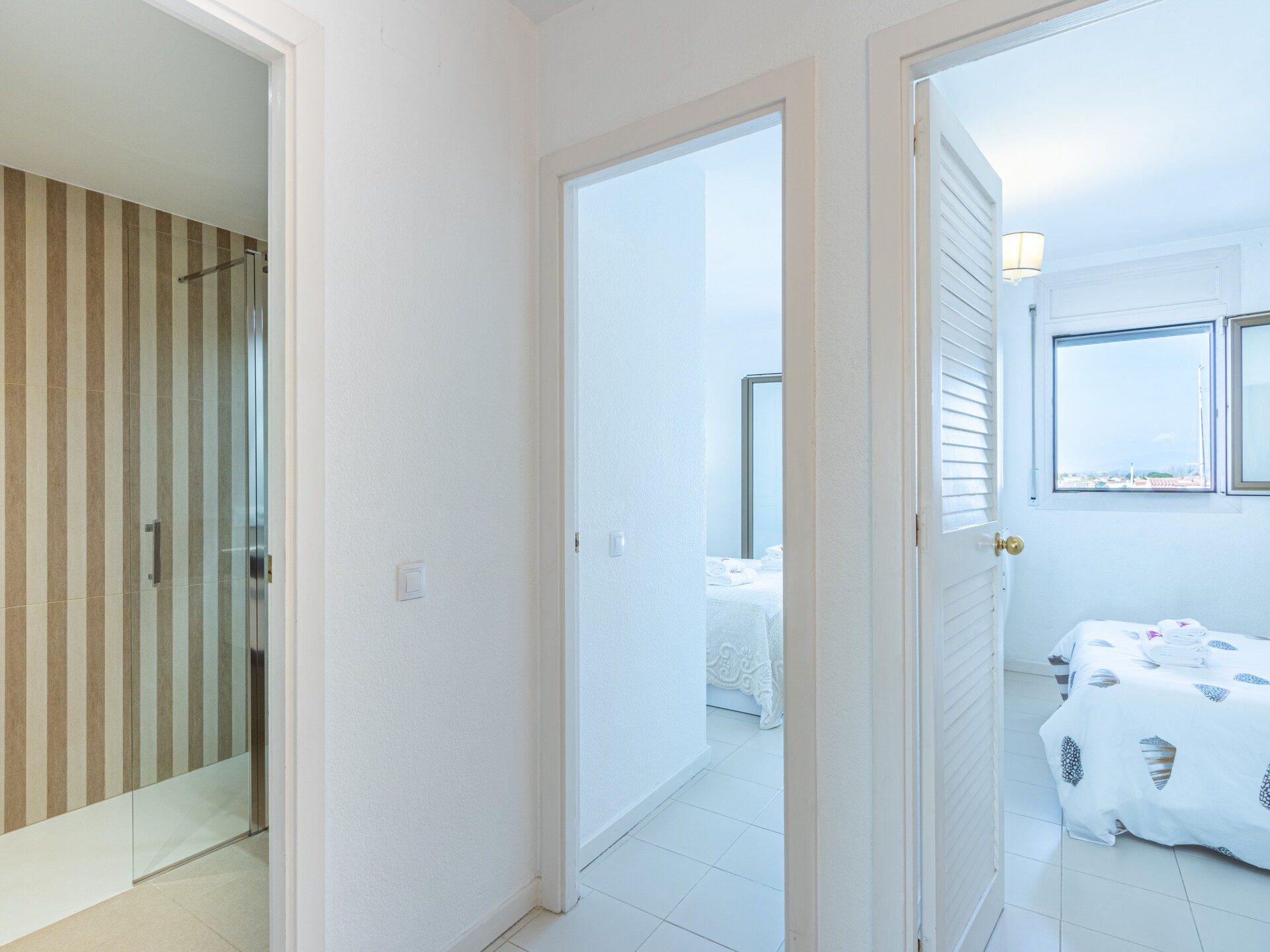 Kanaalzicht appartement in Empuriabrava – 2 slaapkamers, vlakbij strand - foto 14