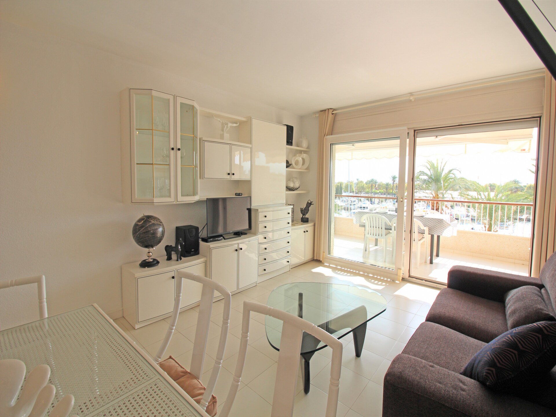 Kanaalzicht appartement in Empuriabrava – 2 slaapkamers, vlakbij strand - foto 6
