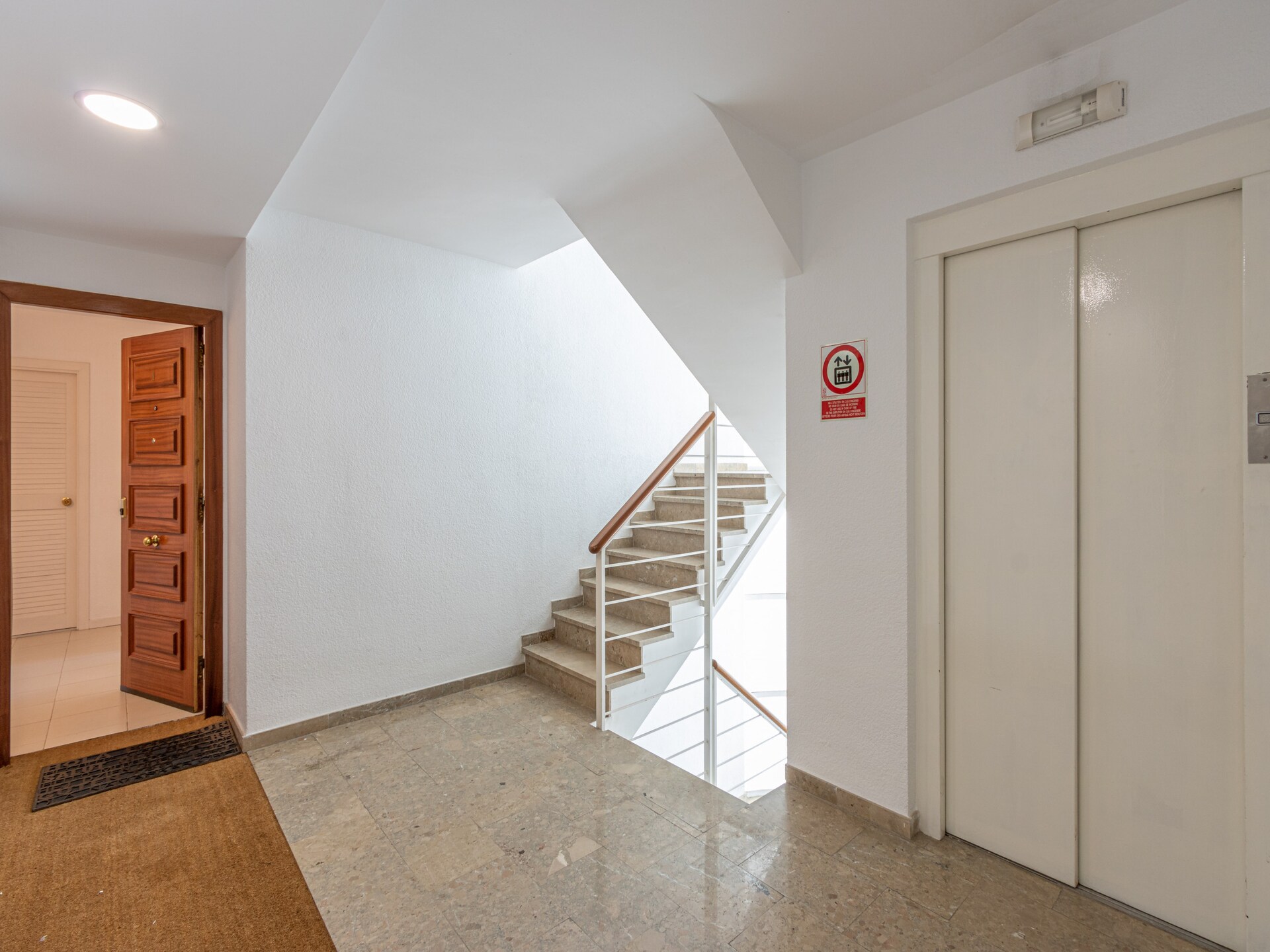 Kanaalzicht appartement in Empuriabrava – 2 slaapkamers, vlakbij strand - foto 8