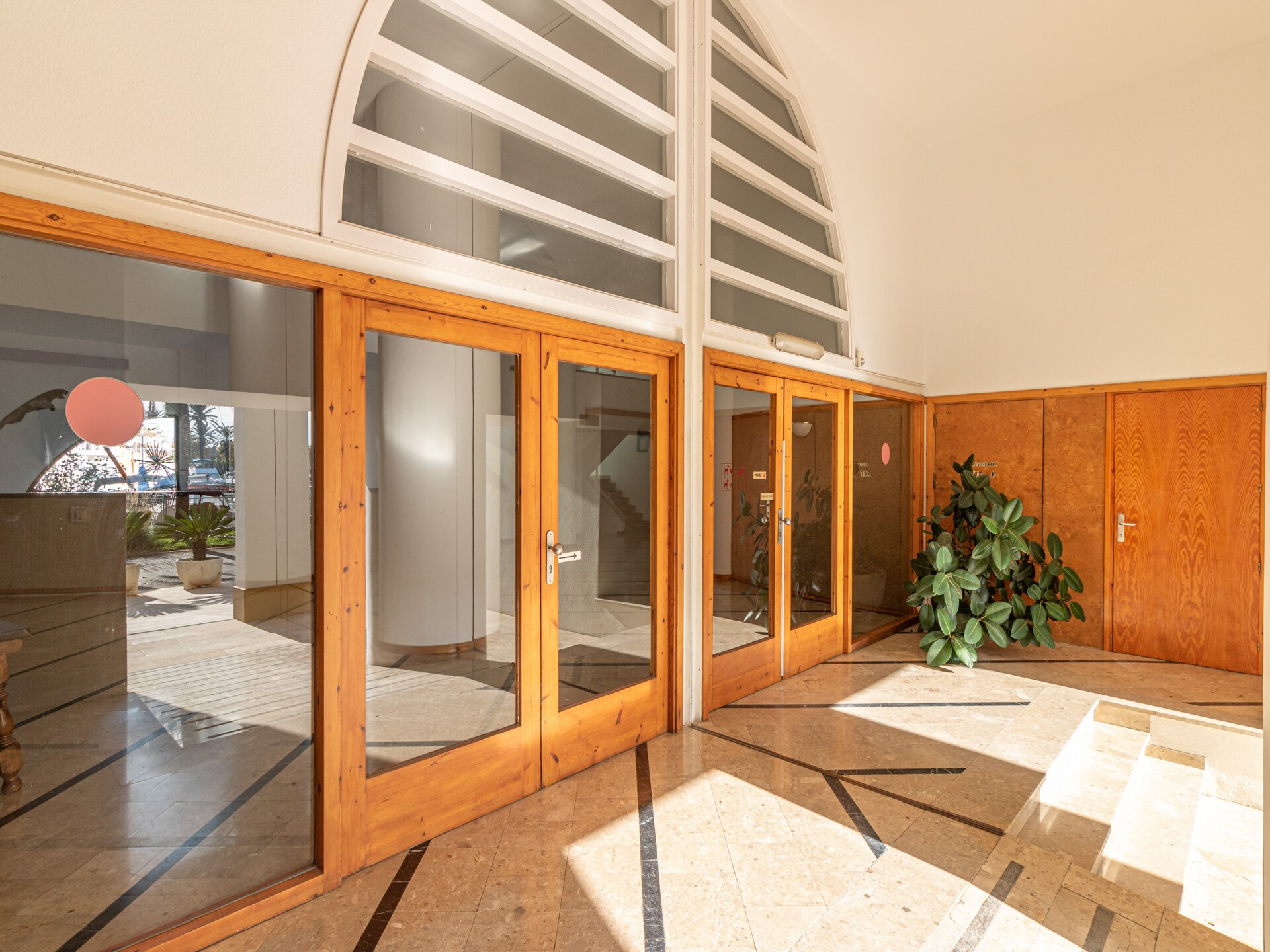 Op 1,0 km van het strand: Modern appartement in Empuriabrava - foto 28