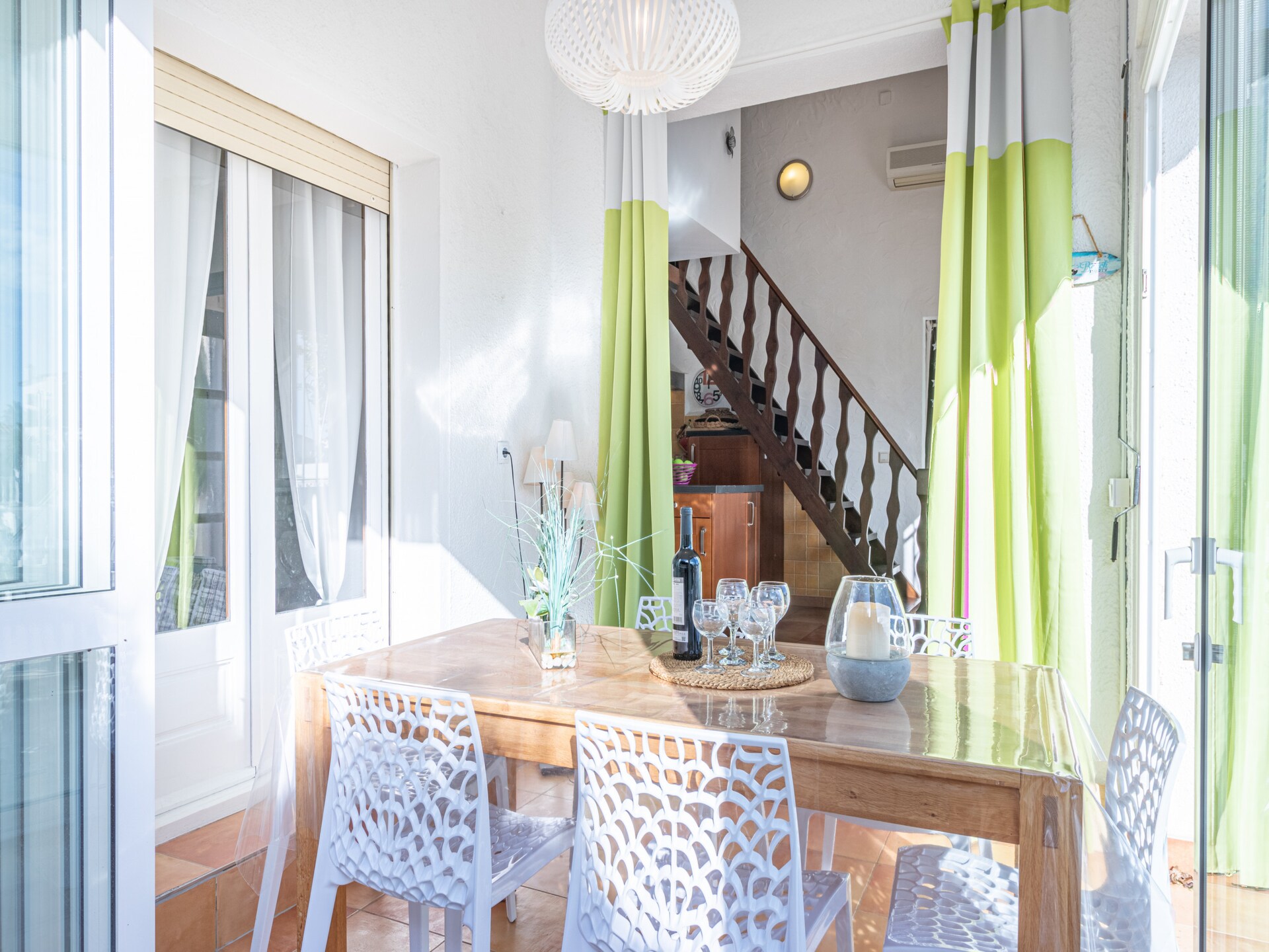 Moderne villa aan de golfbaan in Empuriabrava – 6 personen - foto 36