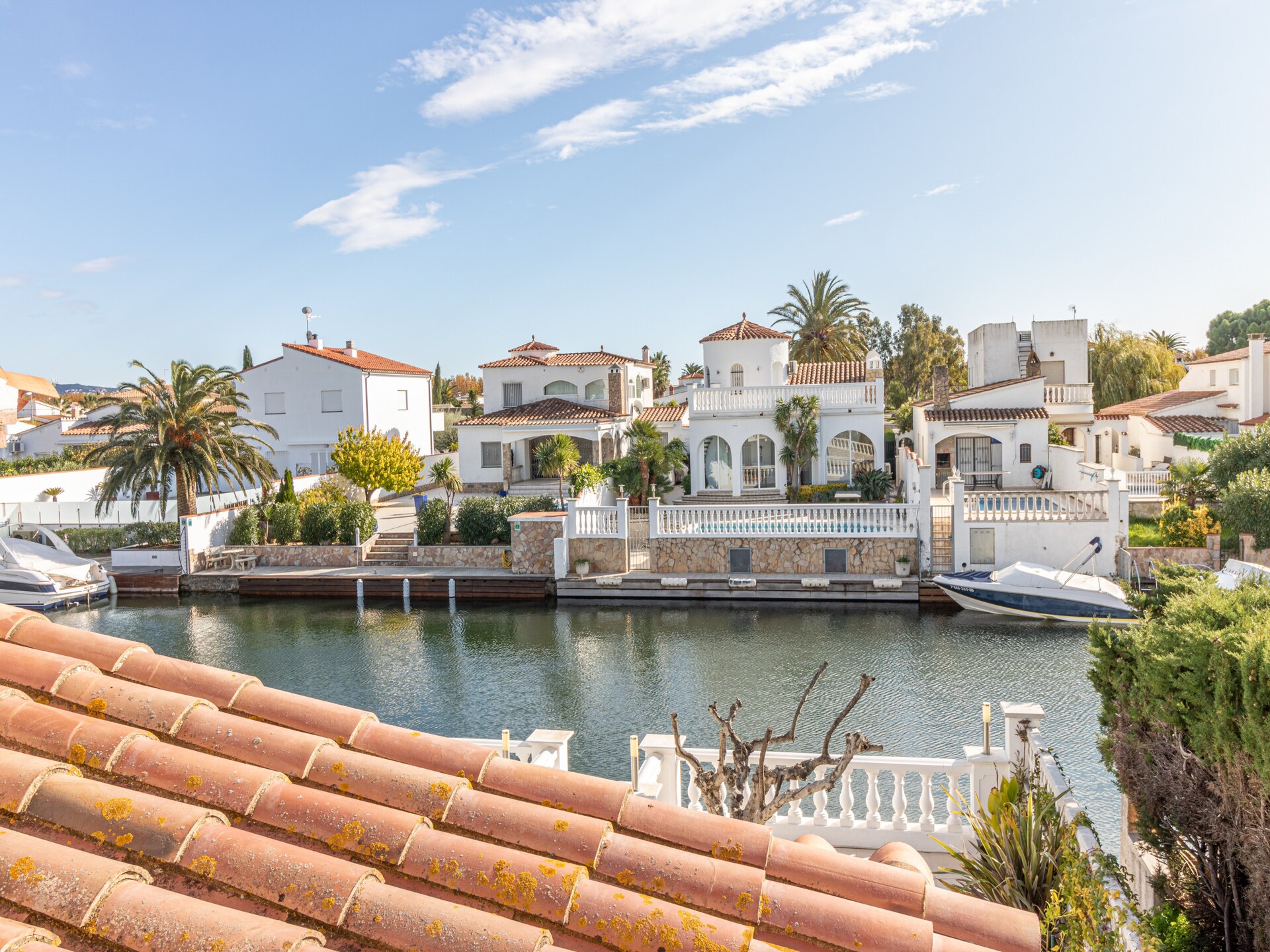 Moderne villa aan de golfbaan in Empuriabrava – 6 personen - foto 30