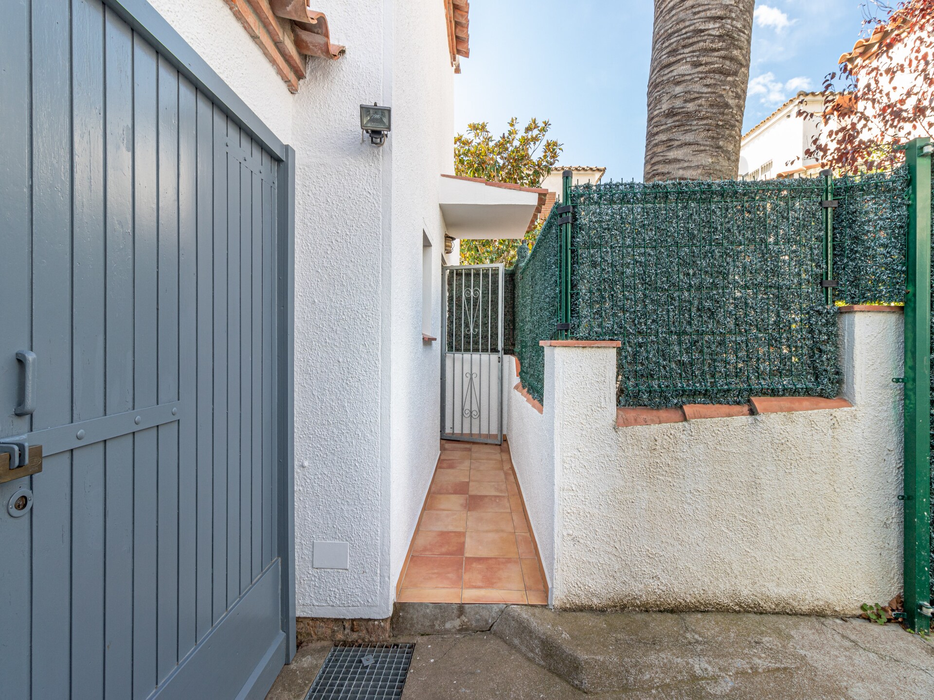 Moderne villa aan de golfbaan in Empuriabrava – 6 personen - foto 29