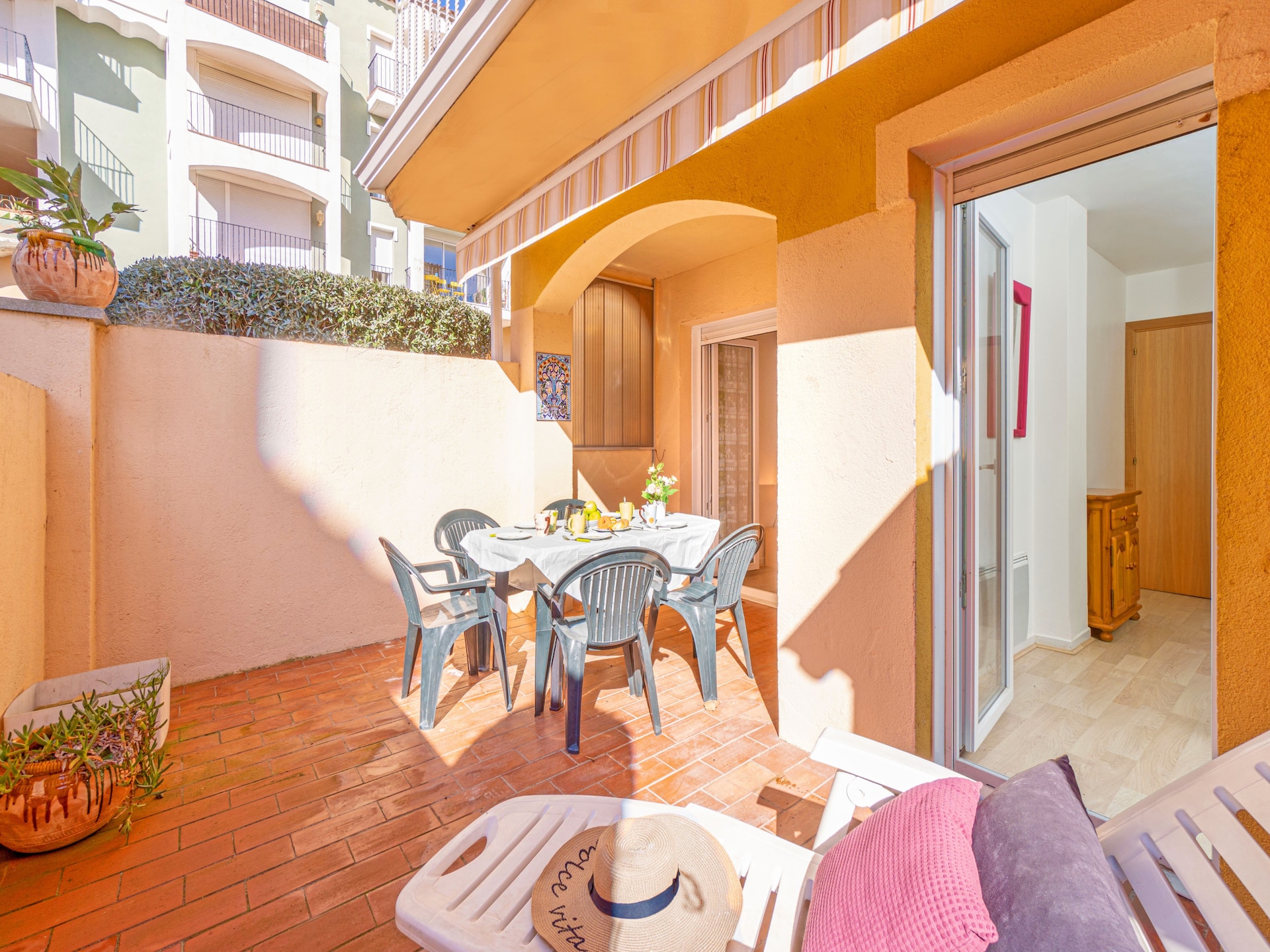 5-persoons appartement aan het strand in Empuriabrava - foto 32
