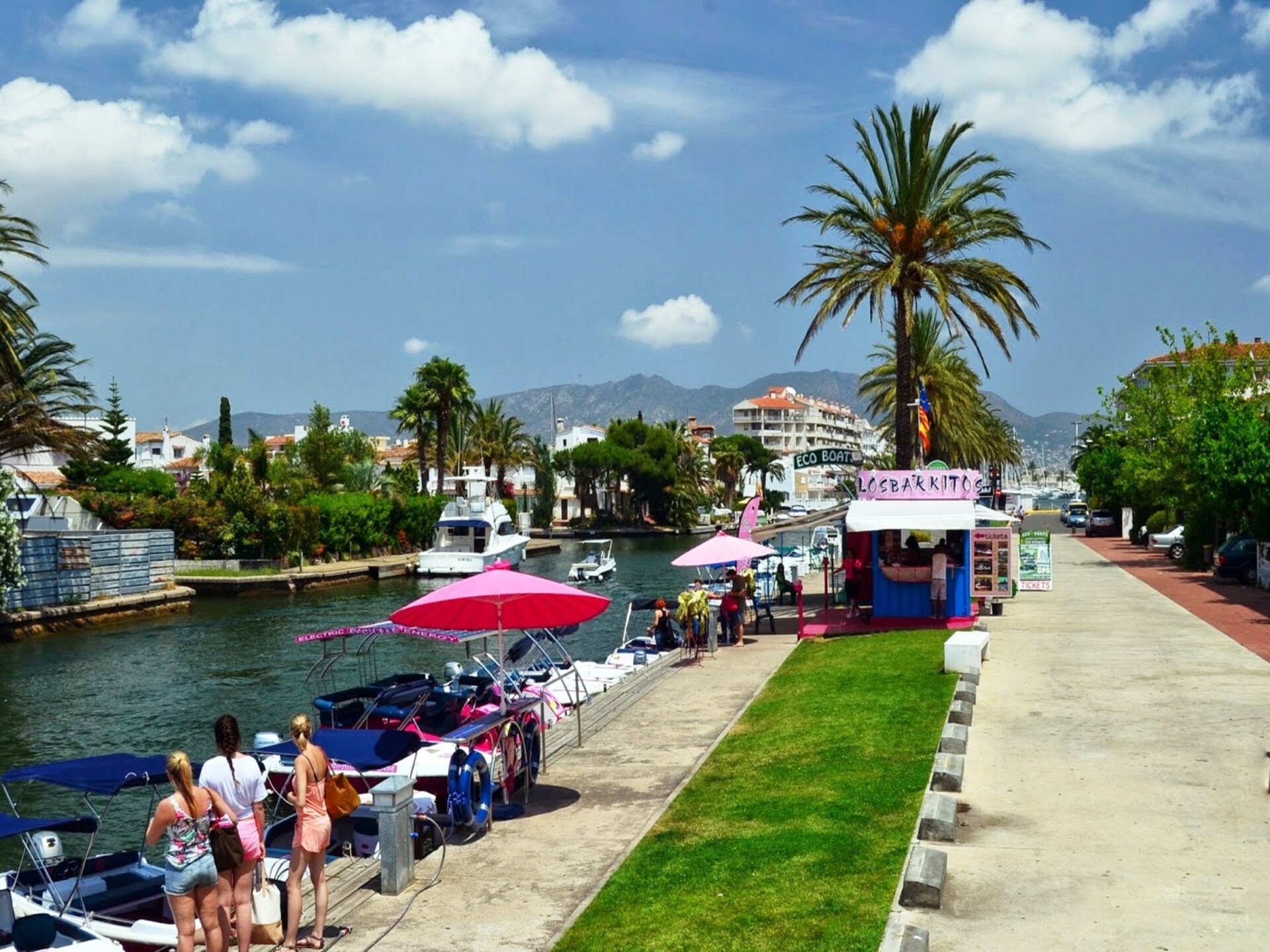 Aan het strand: appartement met privézwembad in Empuriabrava - foto 31