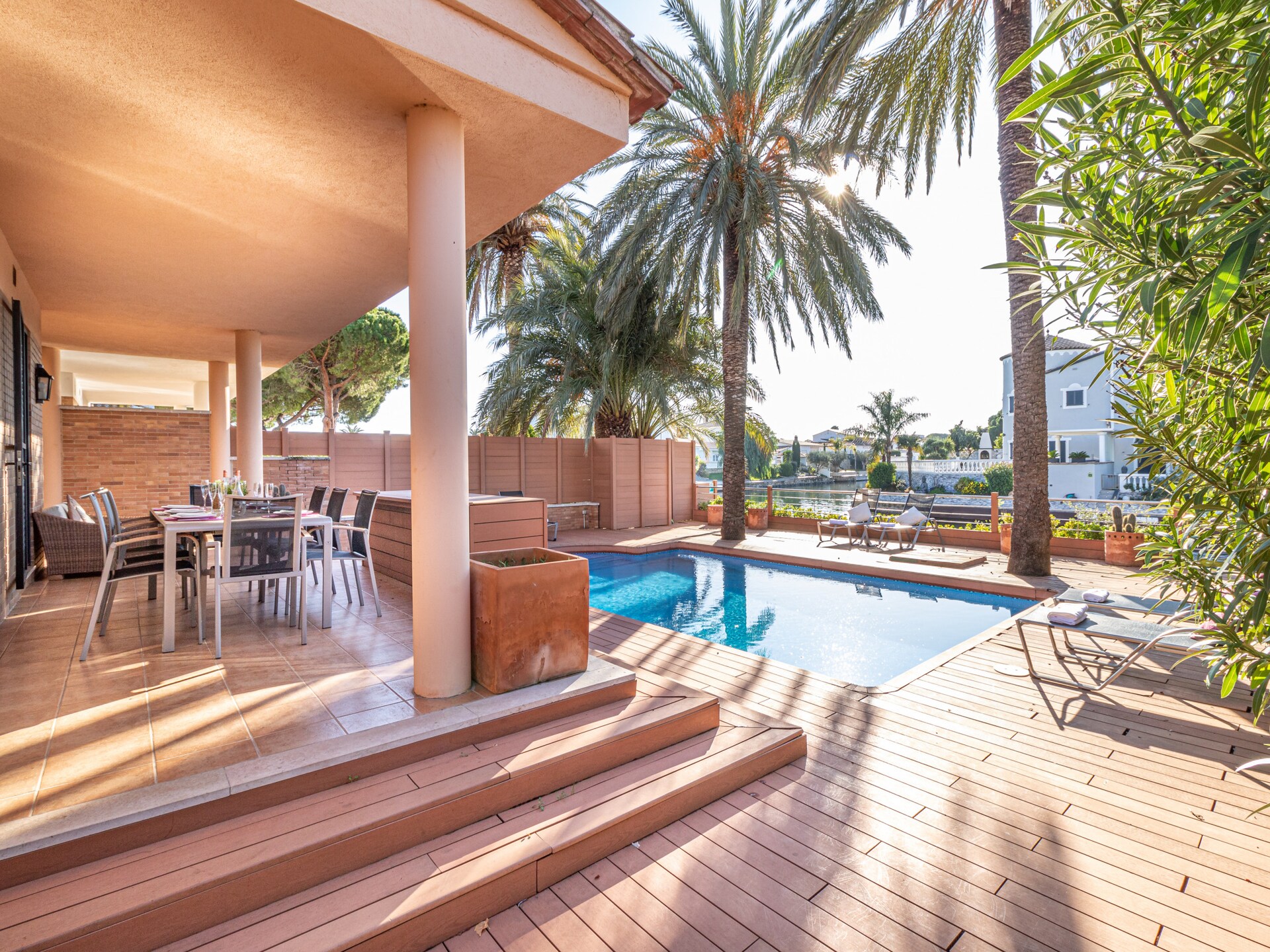 Luxe villa aan golfbaan met privézwembad in Empuriabrava, 10 personen - foto 40