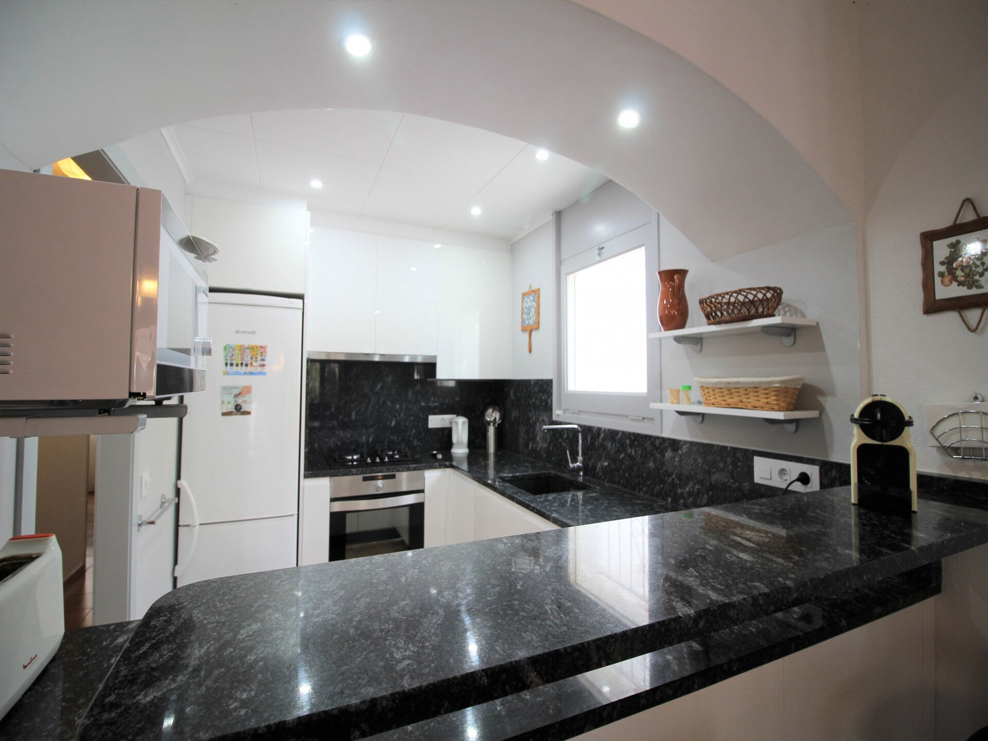 Kanaalvilla met privézwembad en aanlegplaats in Empuriabrava - foto 16