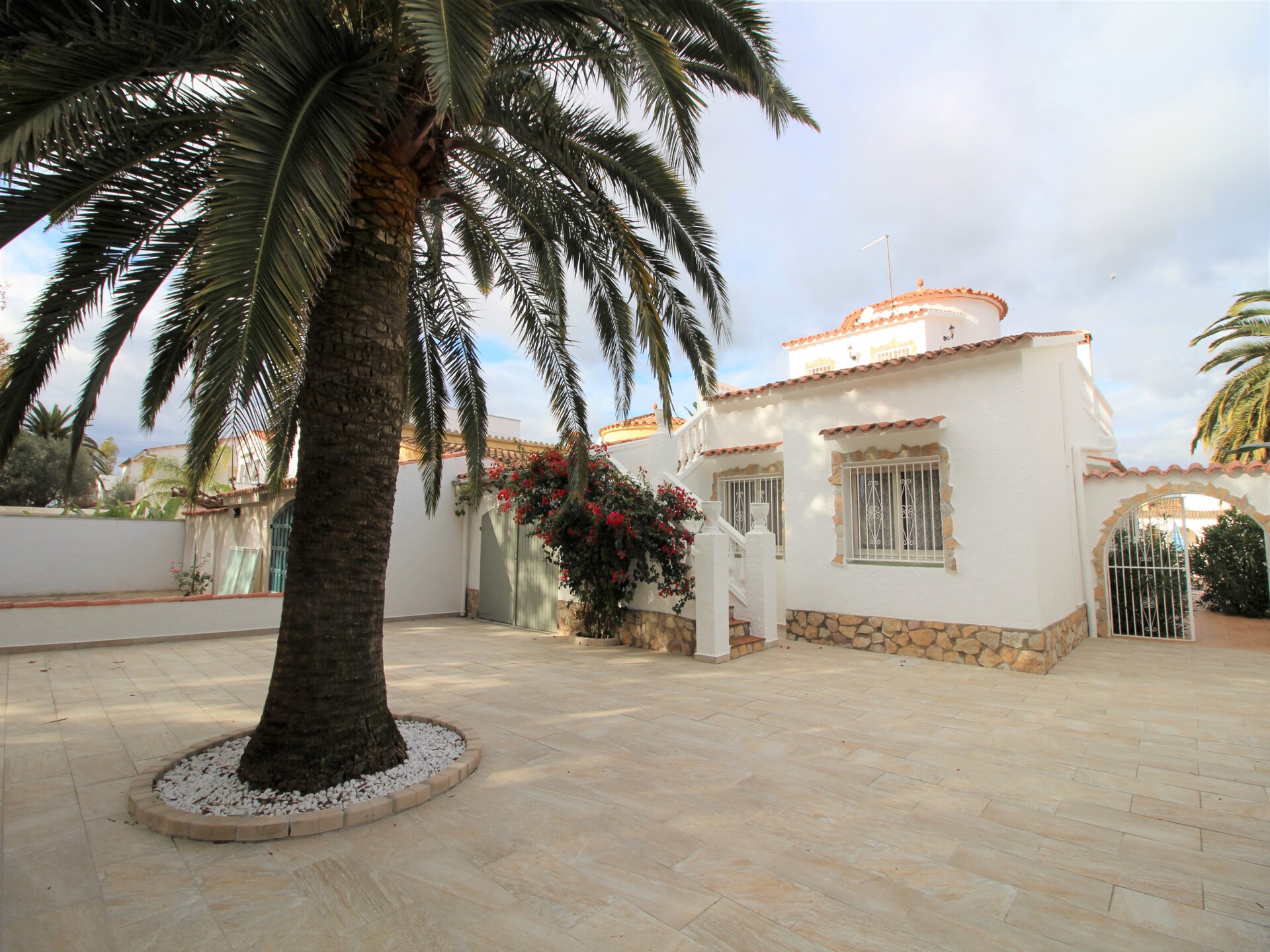 Kanaalvilla met privézwembad en aanlegplaats in Empuriabrava - foto 42