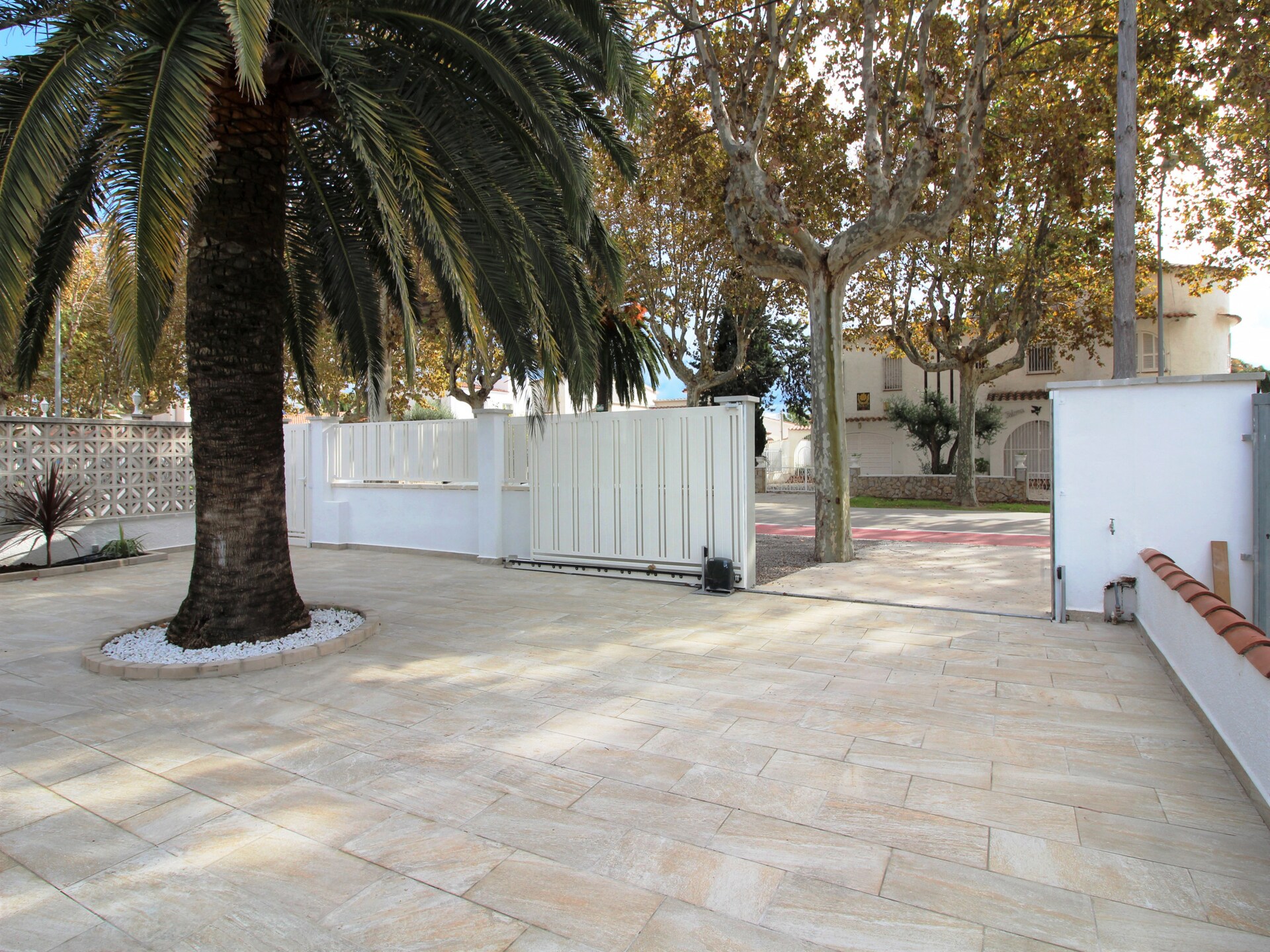 Kanaalvilla met privézwembad en aanlegplaats in Empuriabrava - foto 40