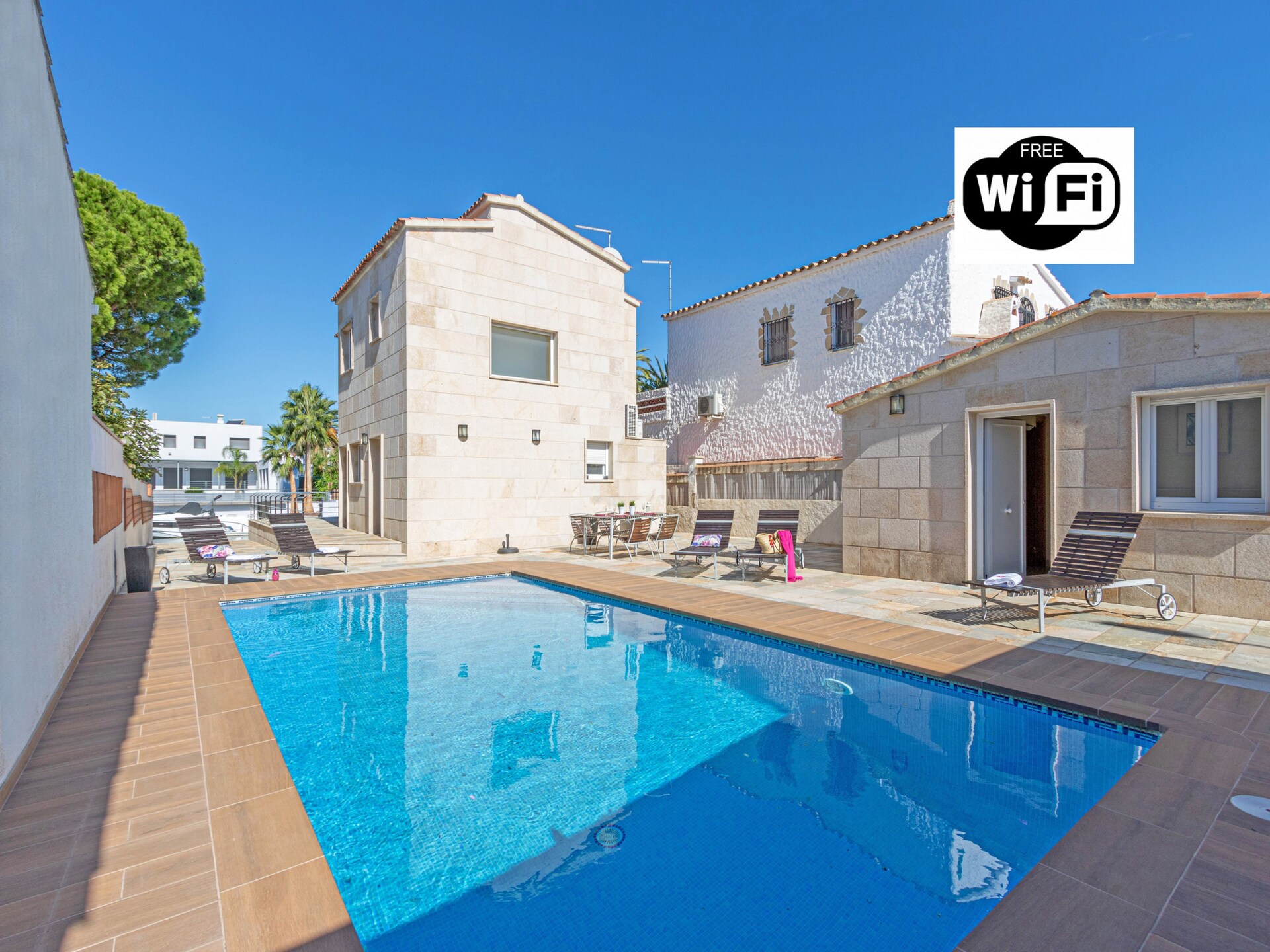 Villa aan golf met privézwembad en aanlegplaats in Empuriabrava - foto 54