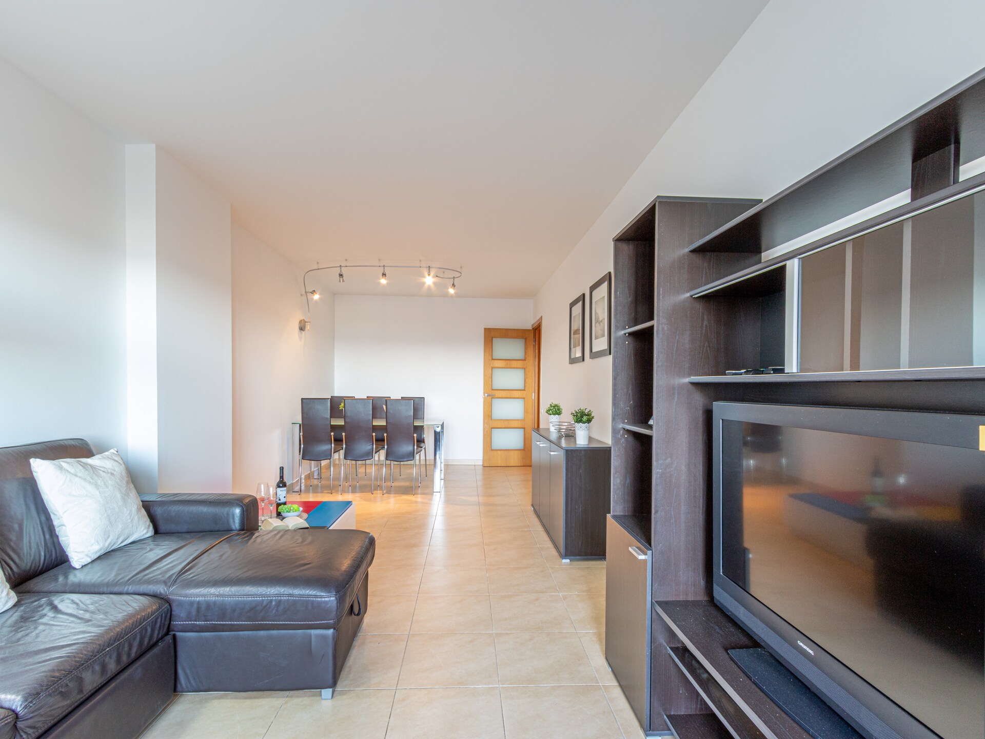 Stijlvol appartement aan de golfbaan in Empuriabrava, strand op 100m - foto 42