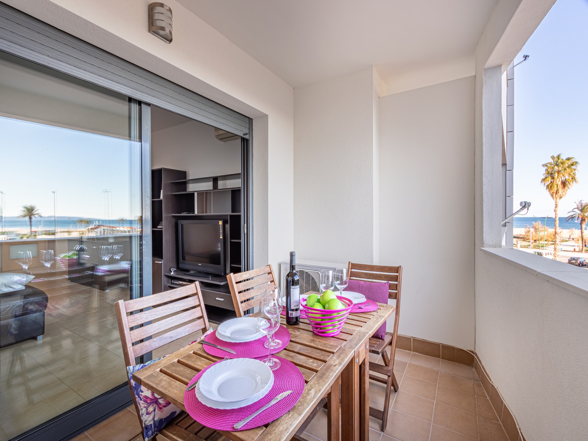 Stijlvol appartement aan de golfbaan in Empuriabrava, strand op 100m - foto 43