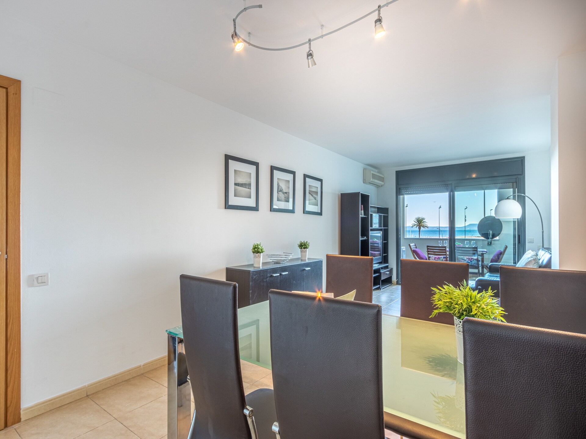 Stijlvol appartement aan de golfbaan in Empuriabrava, strand op 100m - foto 11