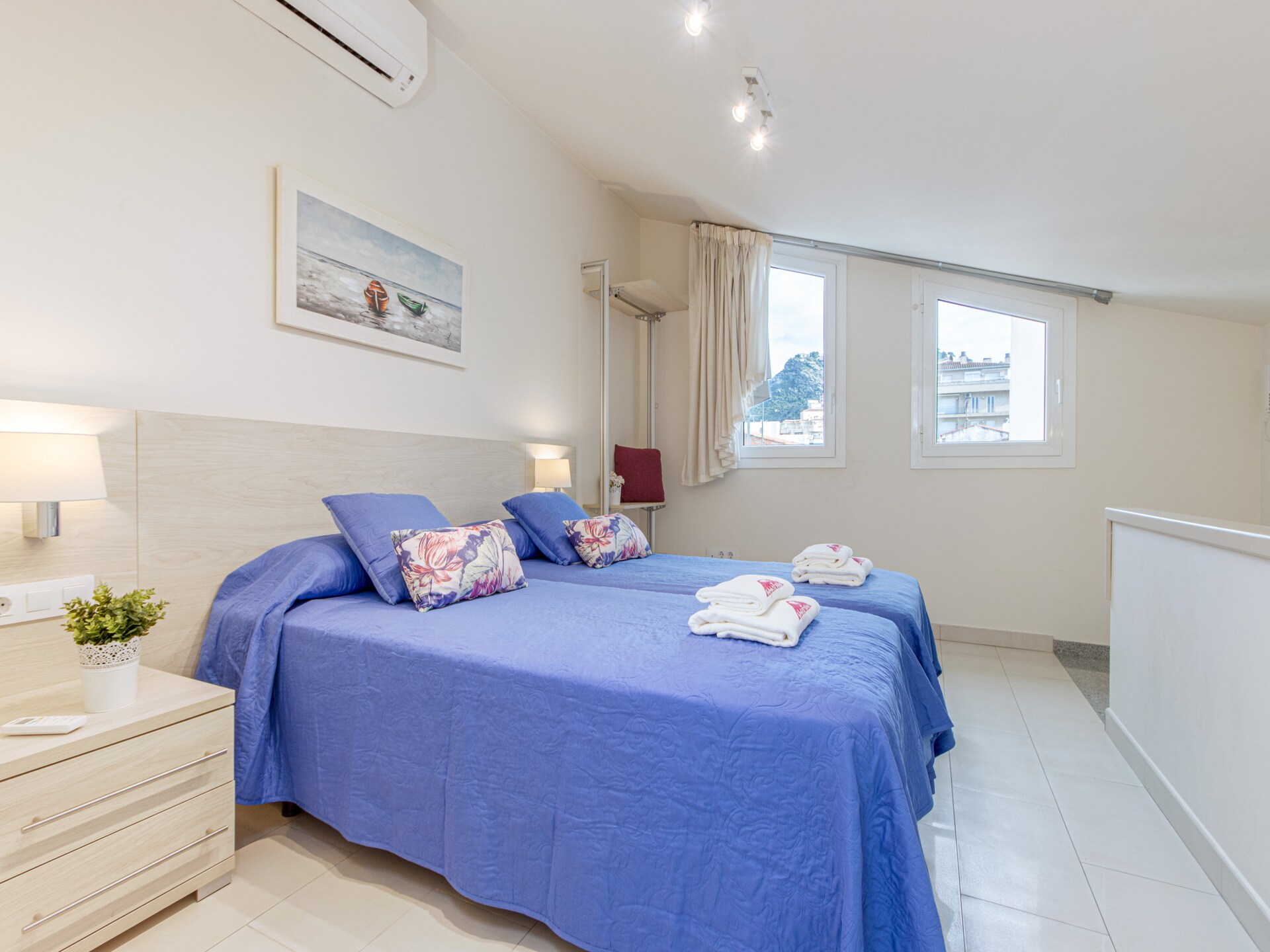 Licht penthouse op 150m van strand Roses, 3 slaapkamers en privéterras - foto 17