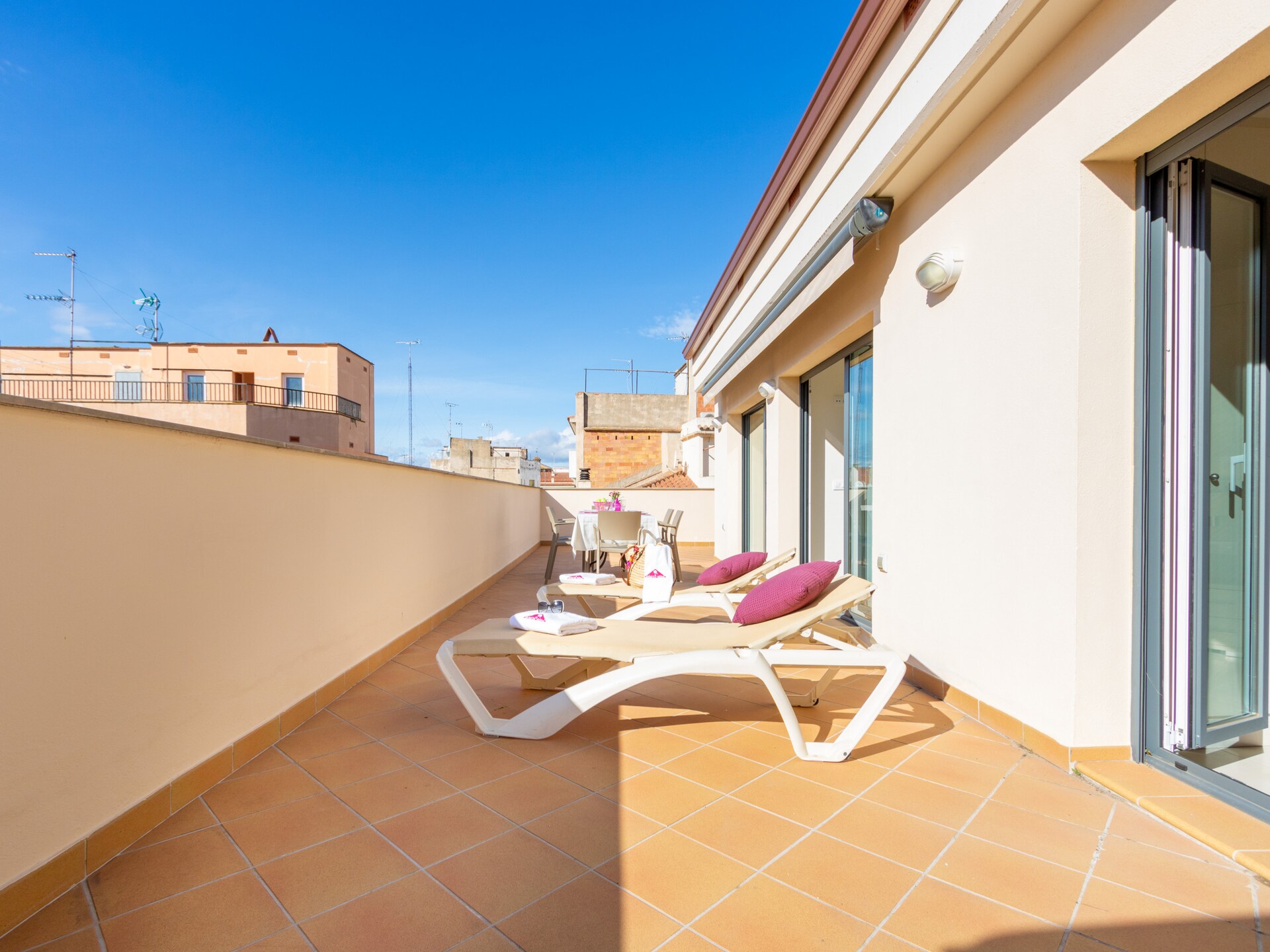 Licht penthouse op 150m van strand Roses, 3 slaapkamers en privéterras - foto 34