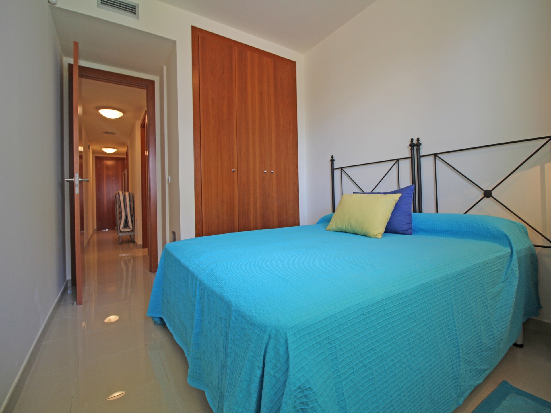 Licht appartement in Roses, 150m van strand met zwembad & parkeerplaats - foto 16