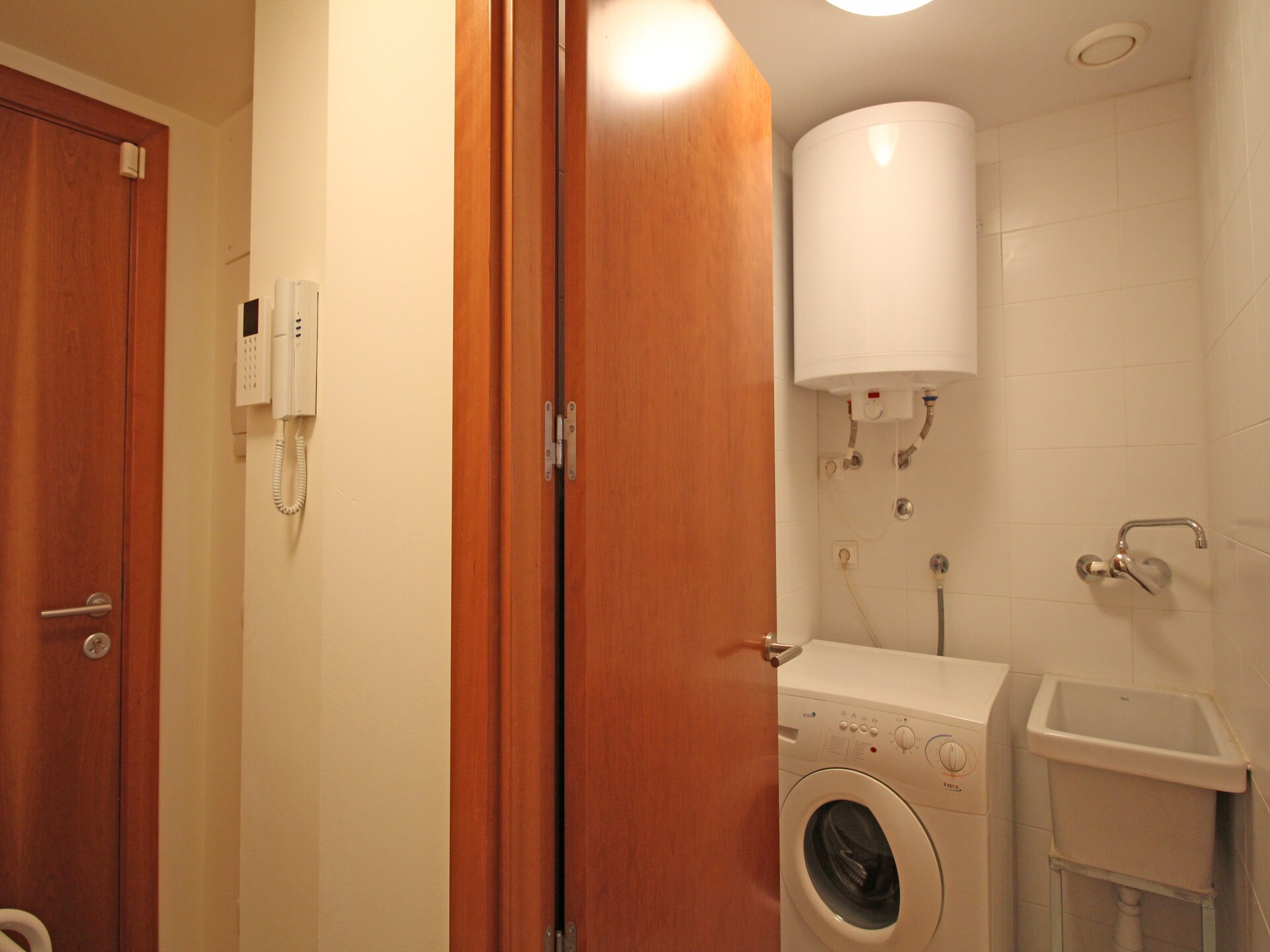Licht appartement in Roses, 150m van strand met zwembad & parkeerplaats - foto 19
