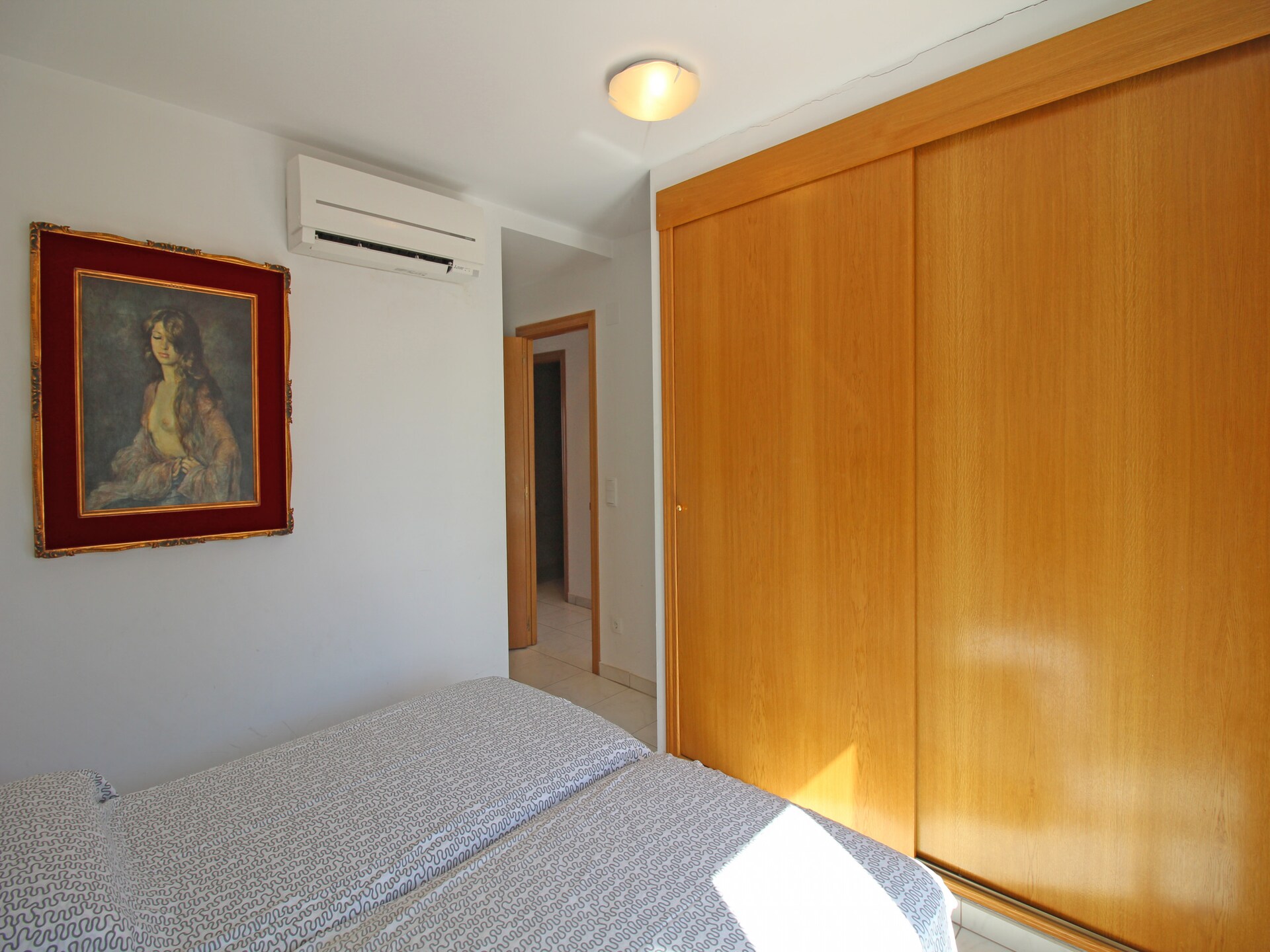 Licht appartement aan het kanaal in Empuriabrava, strand op 200 meter - foto 11