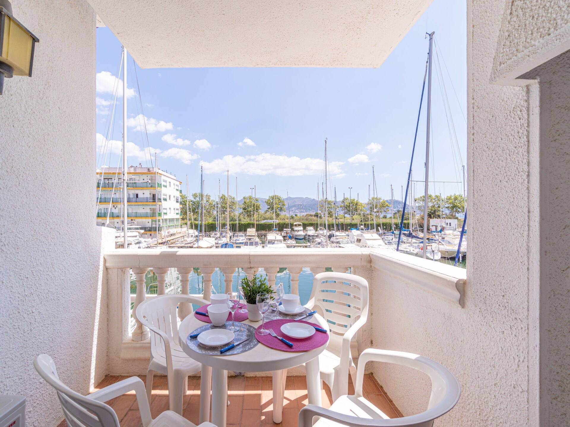 Luxe appartement aan de golfbaan in Empuriabrava, vlakbij het strand - foto 32