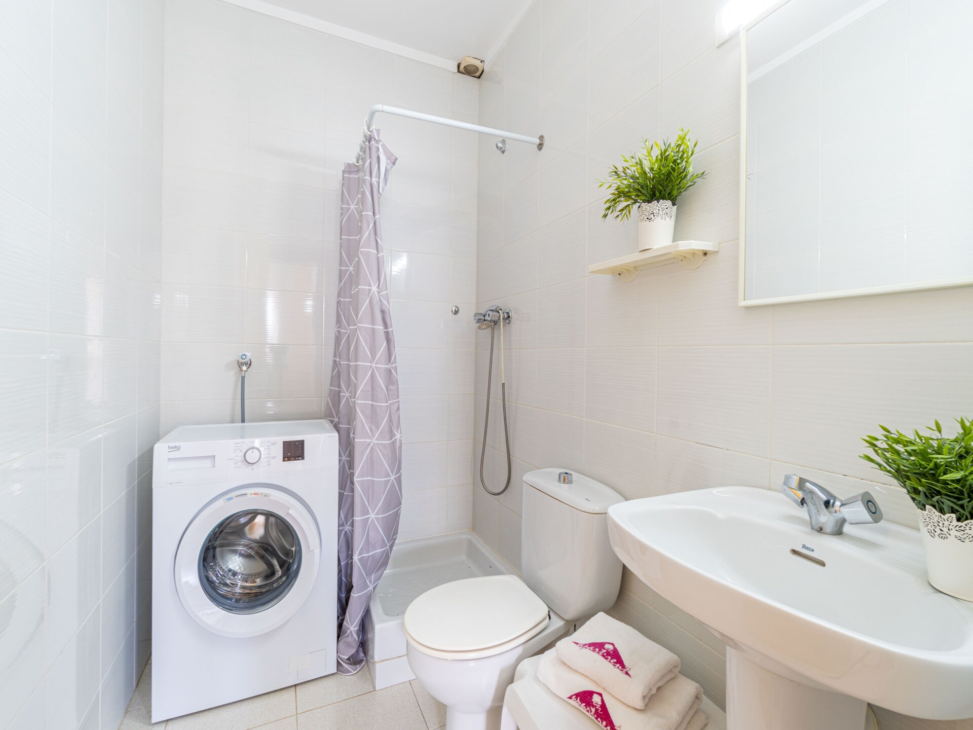 Luxe appartement aan de golfbaan in Empuriabrava, vlakbij het strand - foto 19