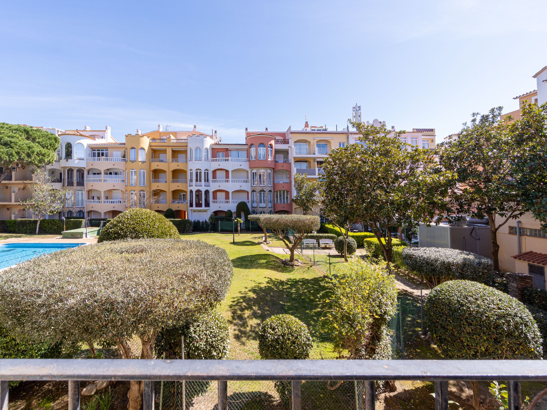 Gerenoveerd appartement aan de golfbaan, 300m van strand - foto 29