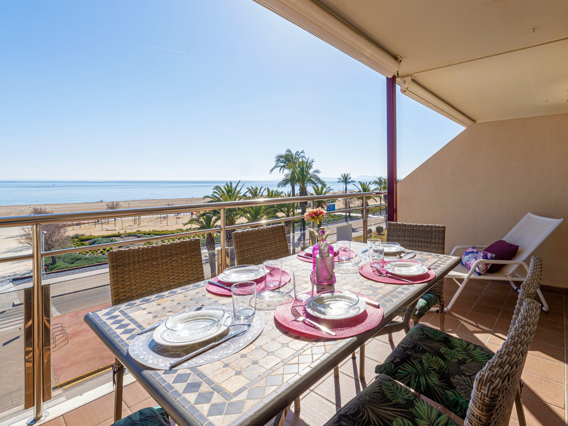 Modern appartement aan zee in Empuriabrava, 50m van het strand - foto 37